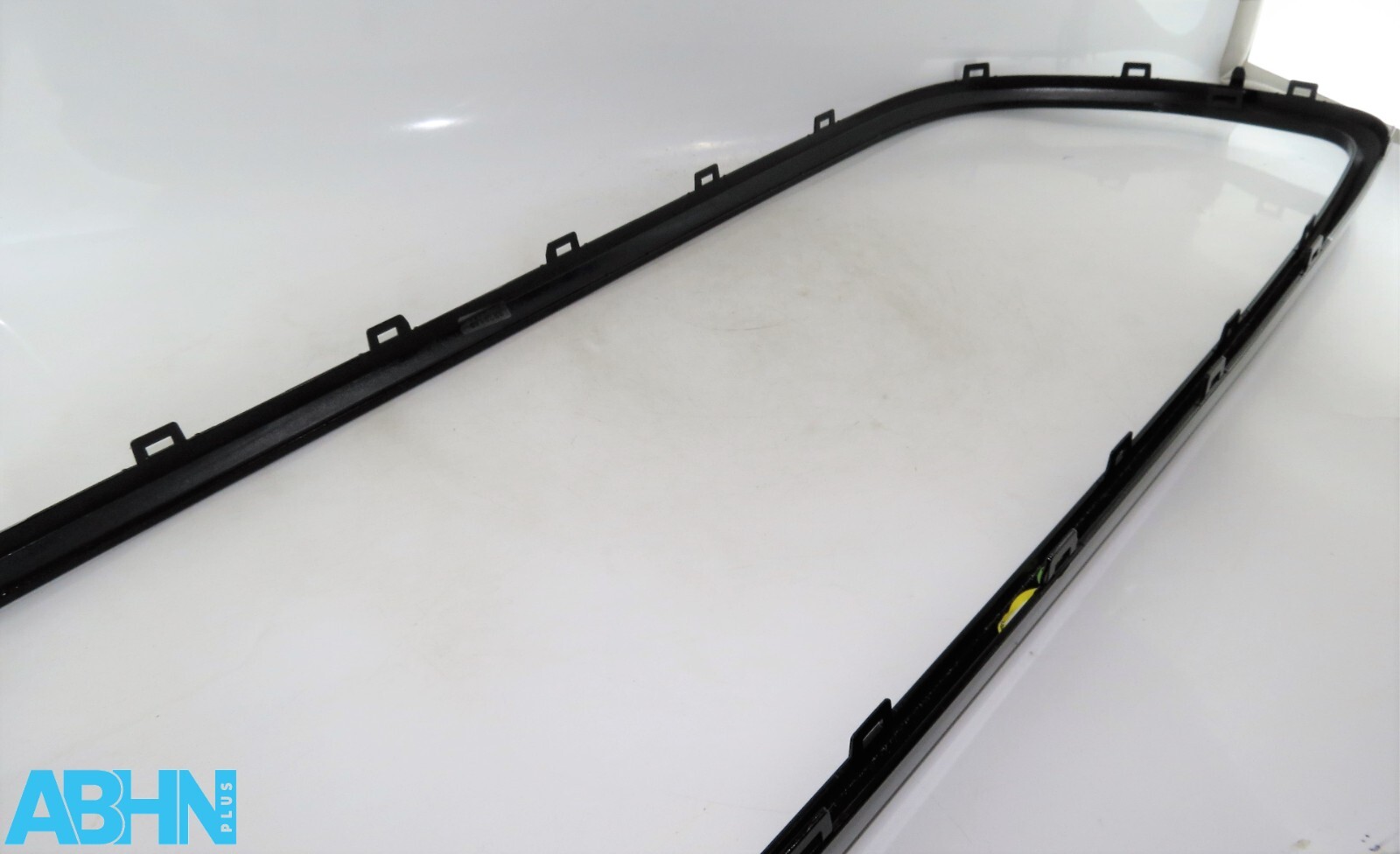 9450552 Mini Cooper Classic LCi Genuine Front Bumper Surround Trim Gloss Black 4 - Image 8