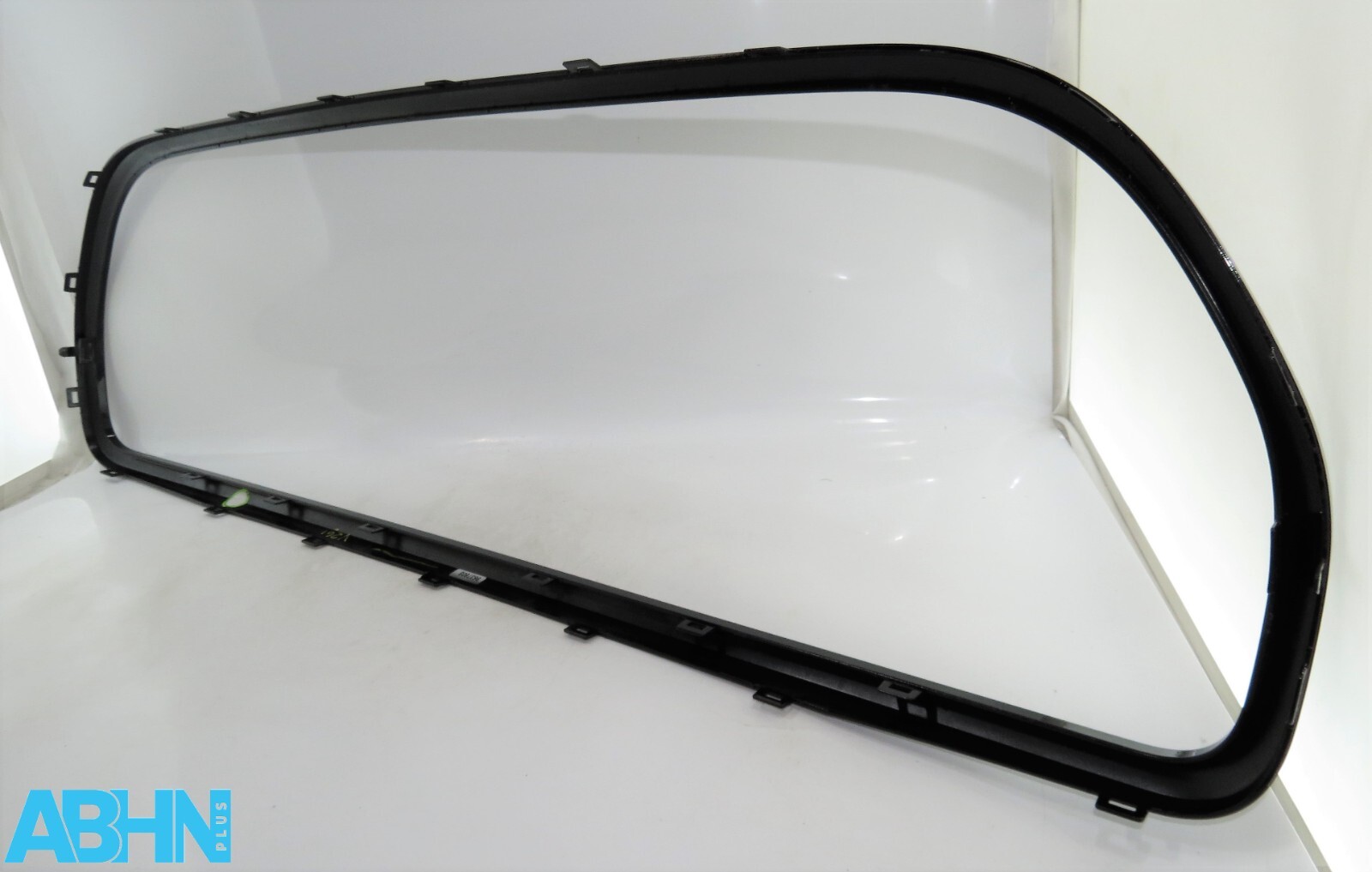 9450552 Mini Cooper Classic LCi Genuine Front Bumper Surround Trim Gloss Black 6 - Image 4