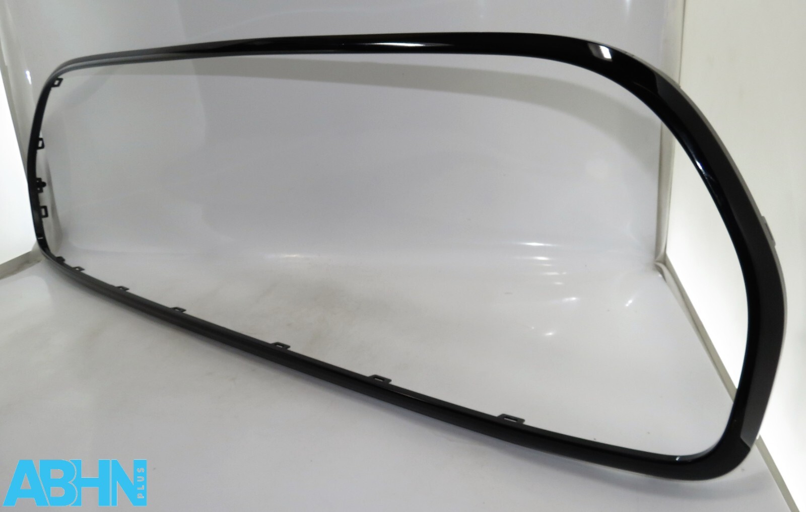 9450552 Mini Cooper Classic LCi Genuine Front Bumper Surround Trim Gloss Black 6 - Image 5