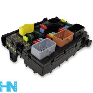 Citroen Peugeot BSM-L10-00 HW: 0H SW: 6C Fuse & Relay Box 9661086980 Delphi