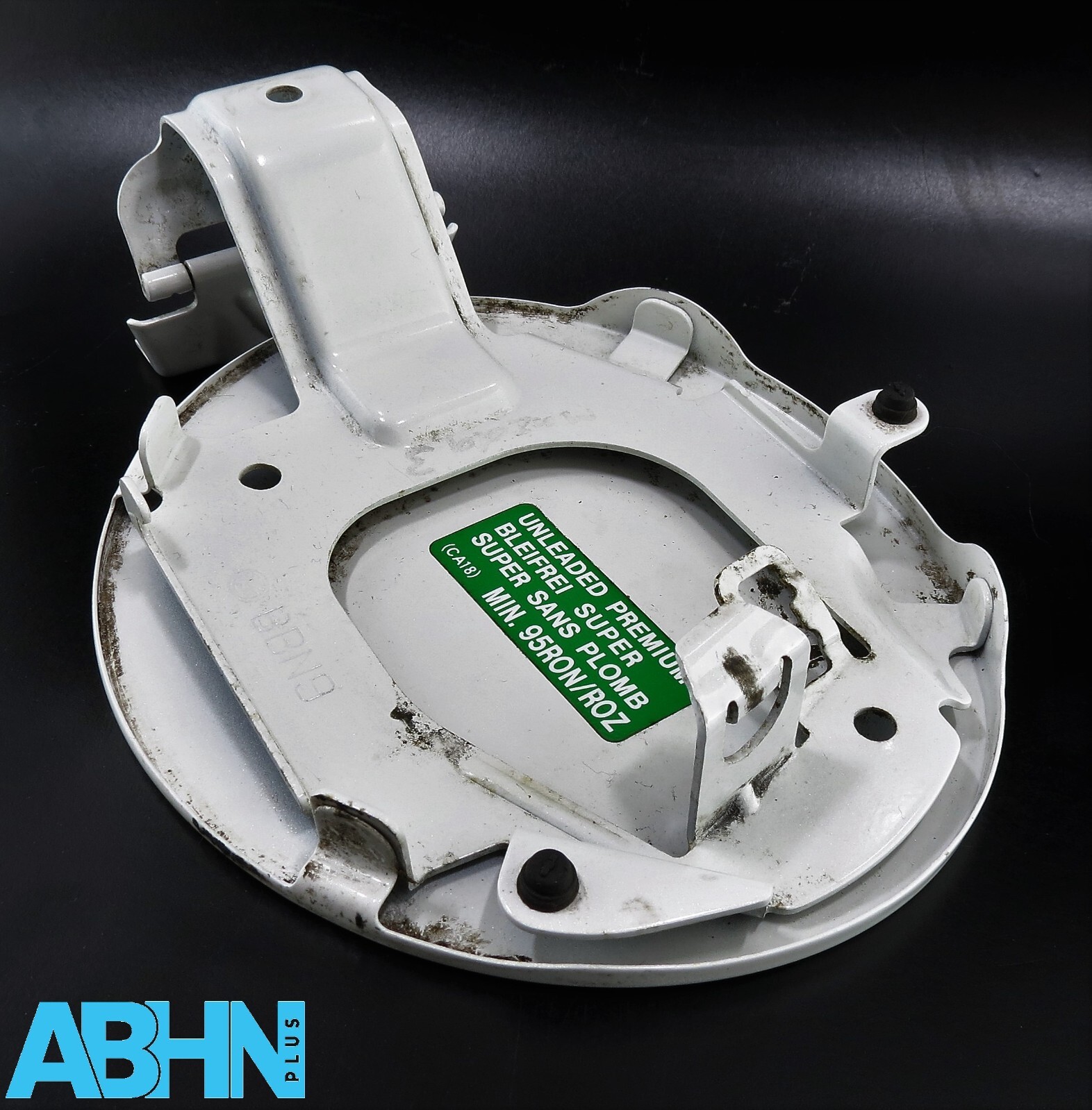 Mazda 3 Series BL (2009-2014) 5-Door Hatchback Fuel Flap Cover/ White BBN9 GS1D - Image 7