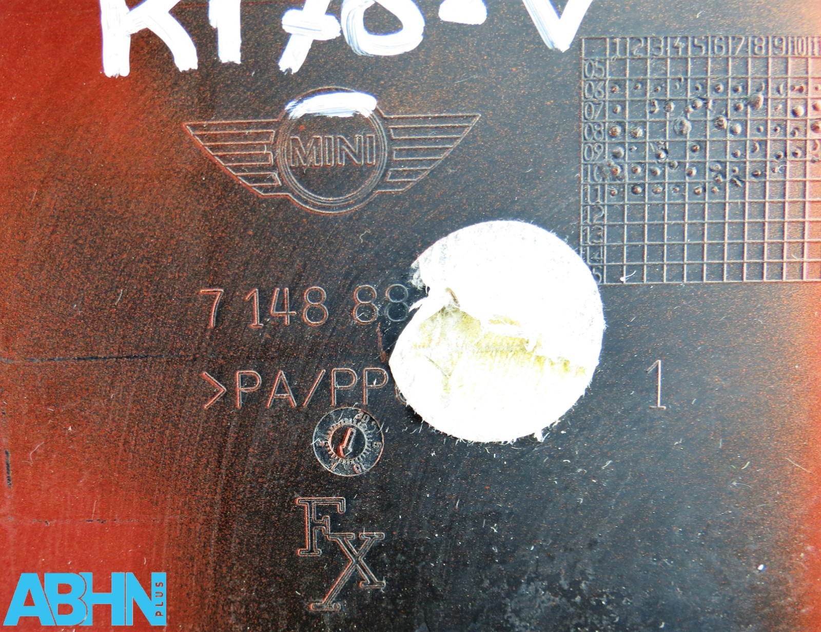 BMW MINI R56 R55 (2007-2014) Fuel Filler Flap Cover 517148883 Met Orange 7148883 - Image 9