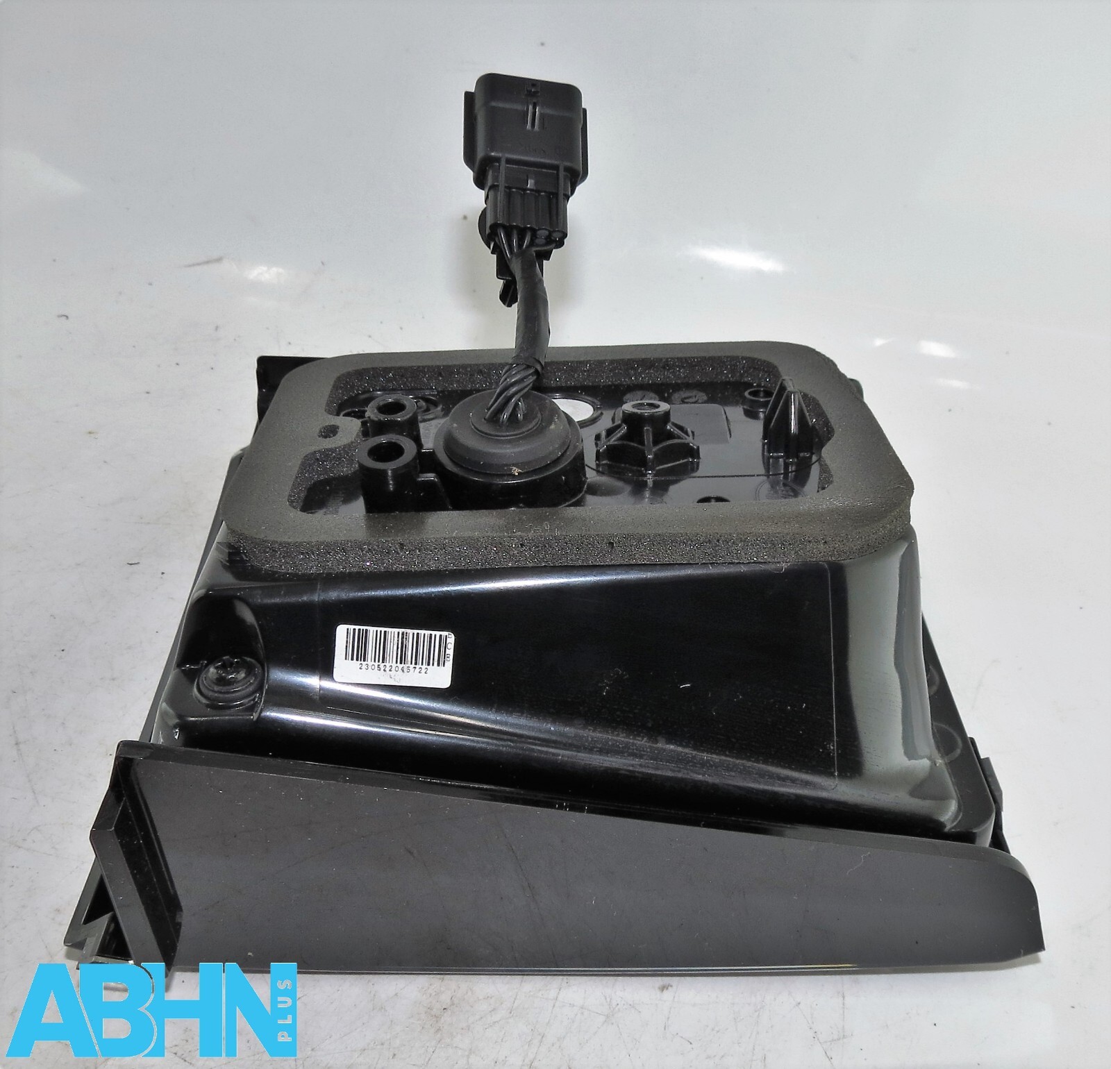 LK72-13A421-AK for Discovery Sport L550 (20-24) Left Rear Tailgate Light Assy LH - Image 10