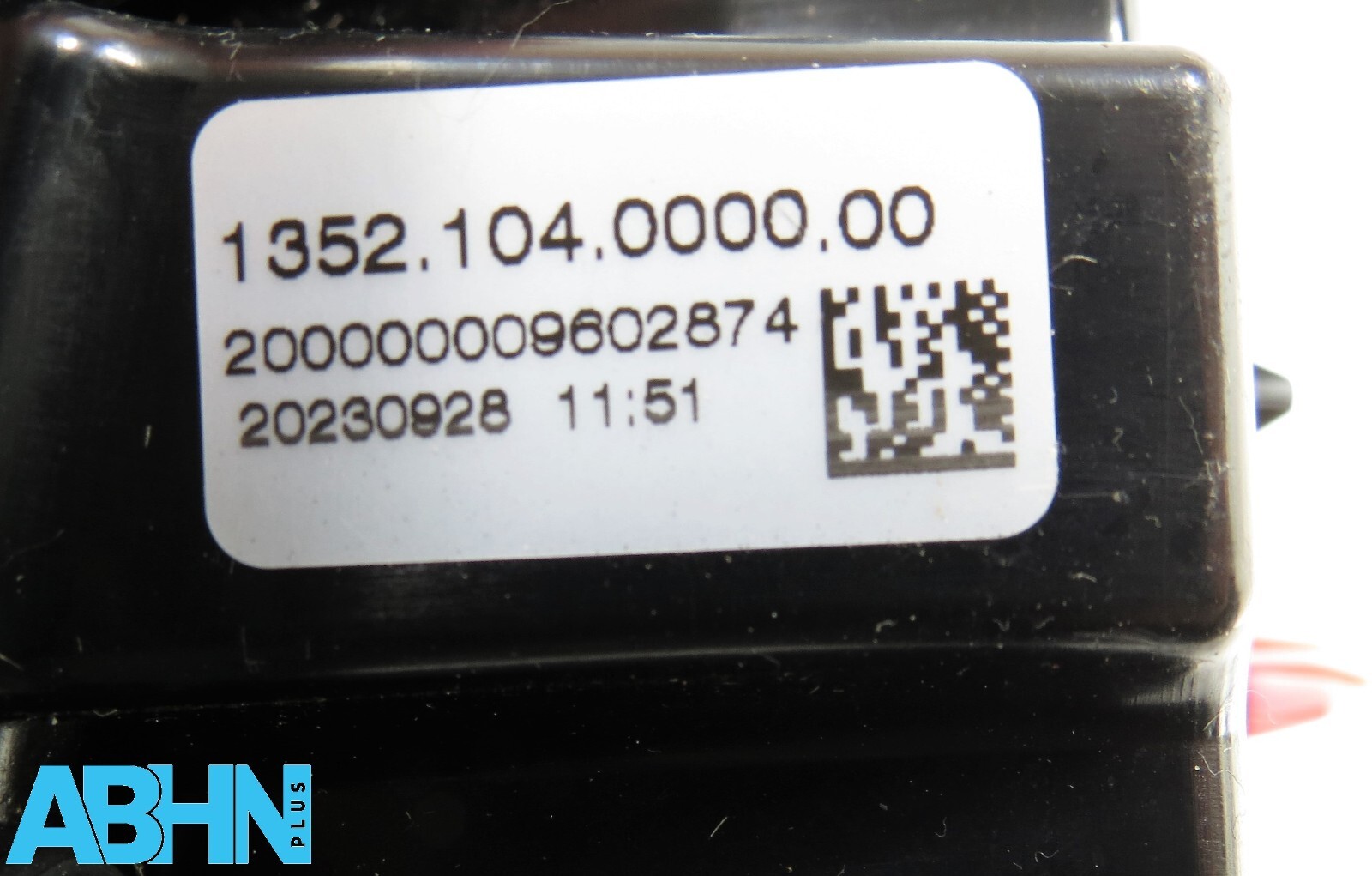 R8D2-13A420-AC Rear Right Tailgate Light Assy for Range Rover Evoque L551 /24-on - Image 17