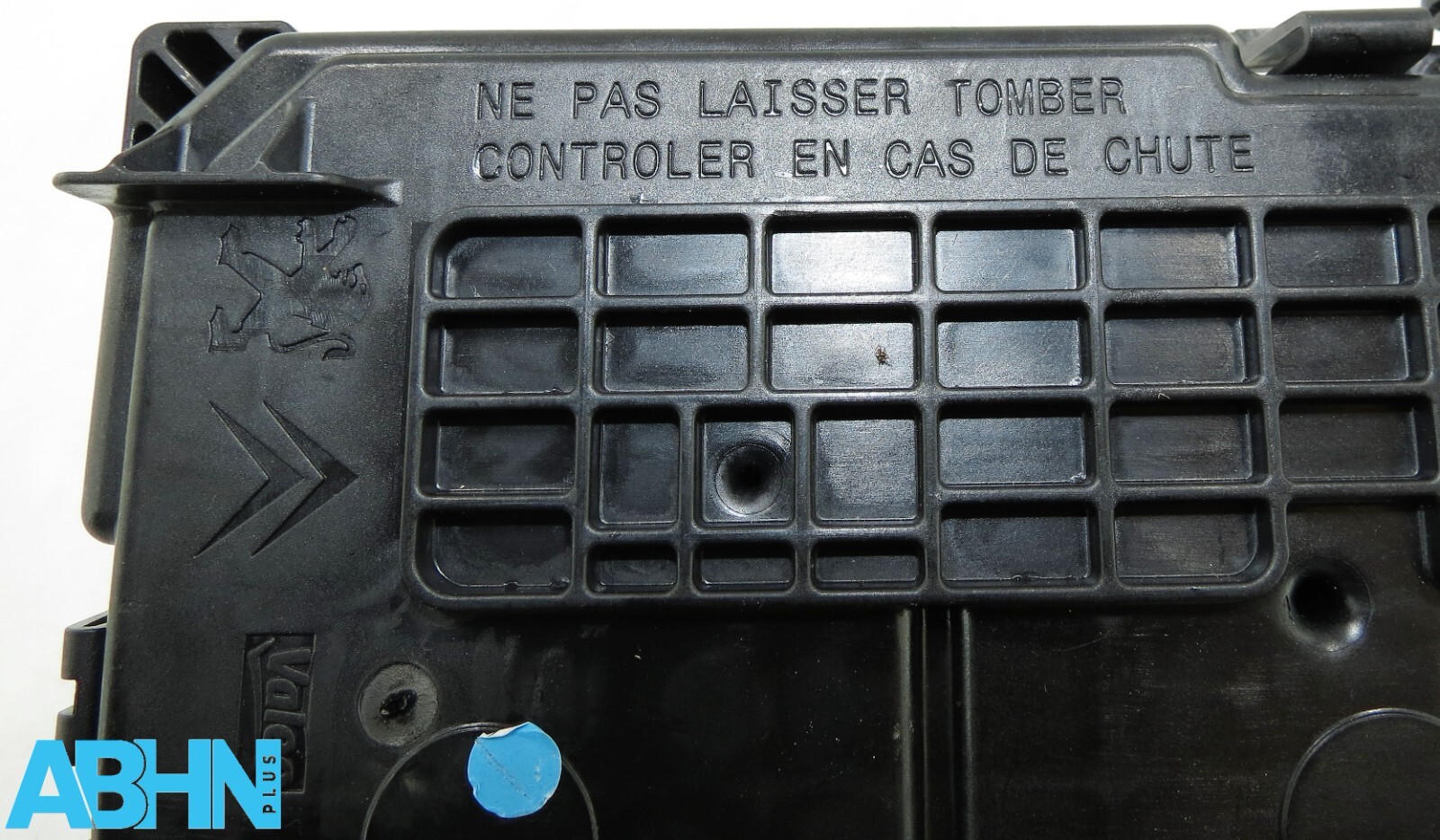 Citroen C3 207 DS3 /09-16 BSM-R08-00 Fuse & Relay Box 9667199680 Valeo HW:8 SW:8 - Image 10