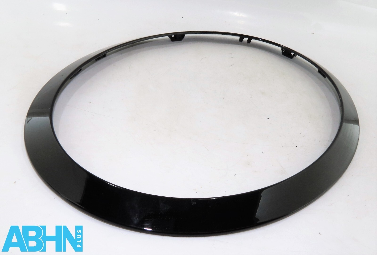 5A2F426 Mini F66 Hatch Genuine Right Side Headlight Surround Trim Gloss Black - Image 5