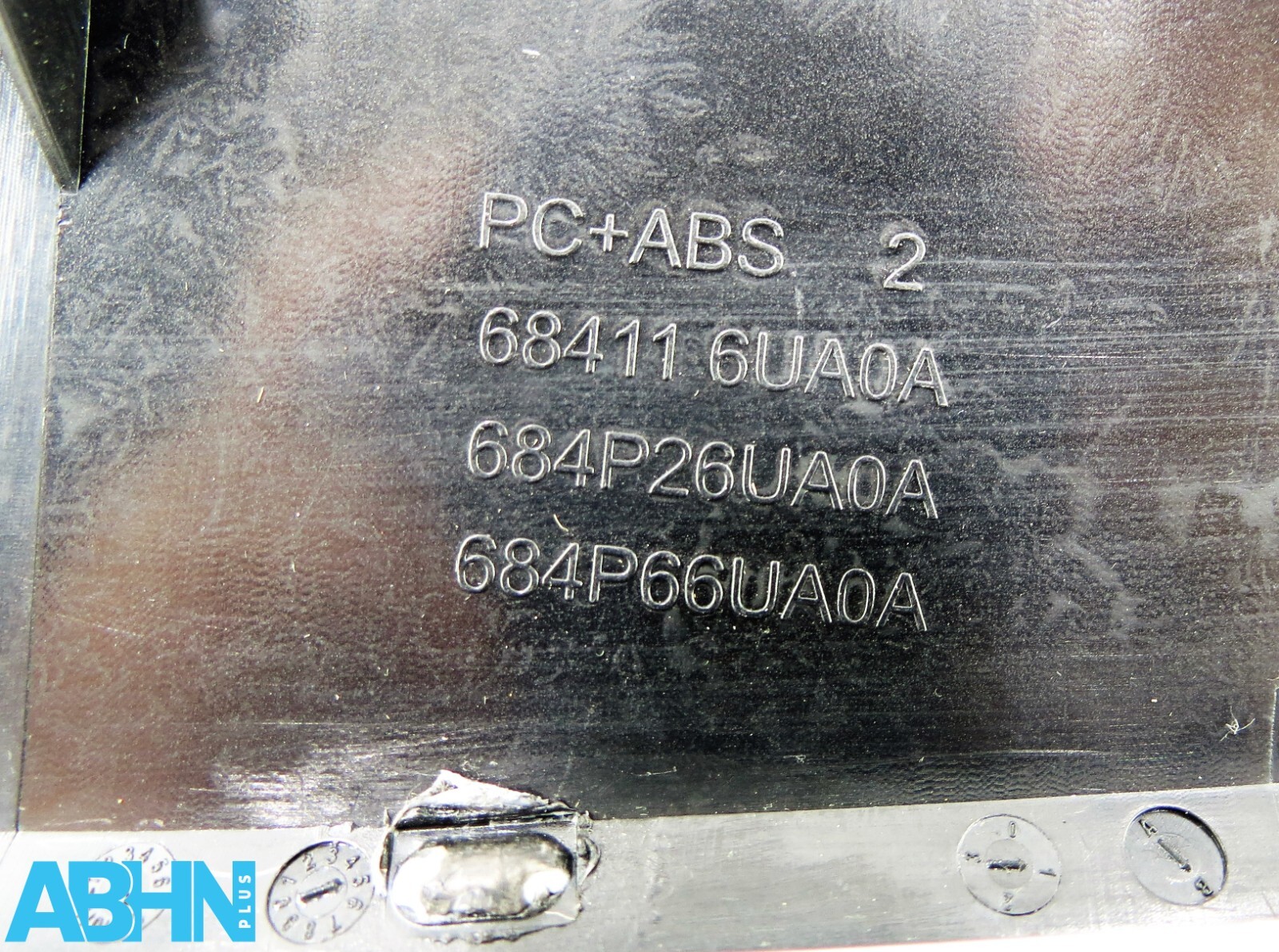 684116UA2A Nissan Qashqai J12 Genuine Left Side/ Passenger Side Air Vent Trim - Image 12