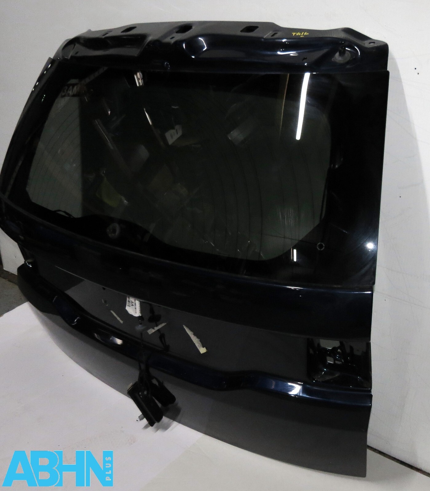 LR Discovery Sport L550 OEM Tailgate Window Factory Tinted Glass Portofino Blue - Image 7