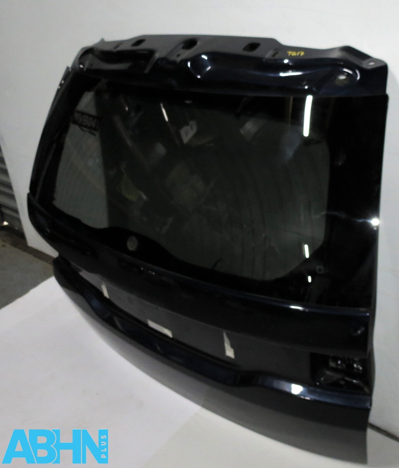 LR Discovery Sport L550 OEM Tailgate Window Factory Tinted Glass Portofino Blue* - Image 8