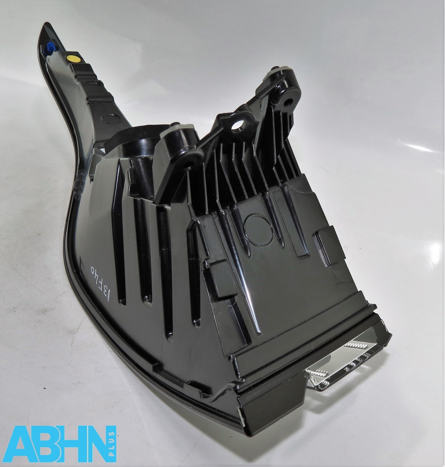 R8D2-13404-AC LR Range Rover Evoque L551 (2024) Right Rear Body Outer Light Assy - Image 10