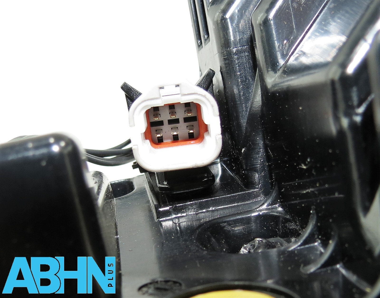 R8D2-13404-AC LR Range Rover Evoque L551 (2024) Right Rear Body Outer Light Assy - Image 12