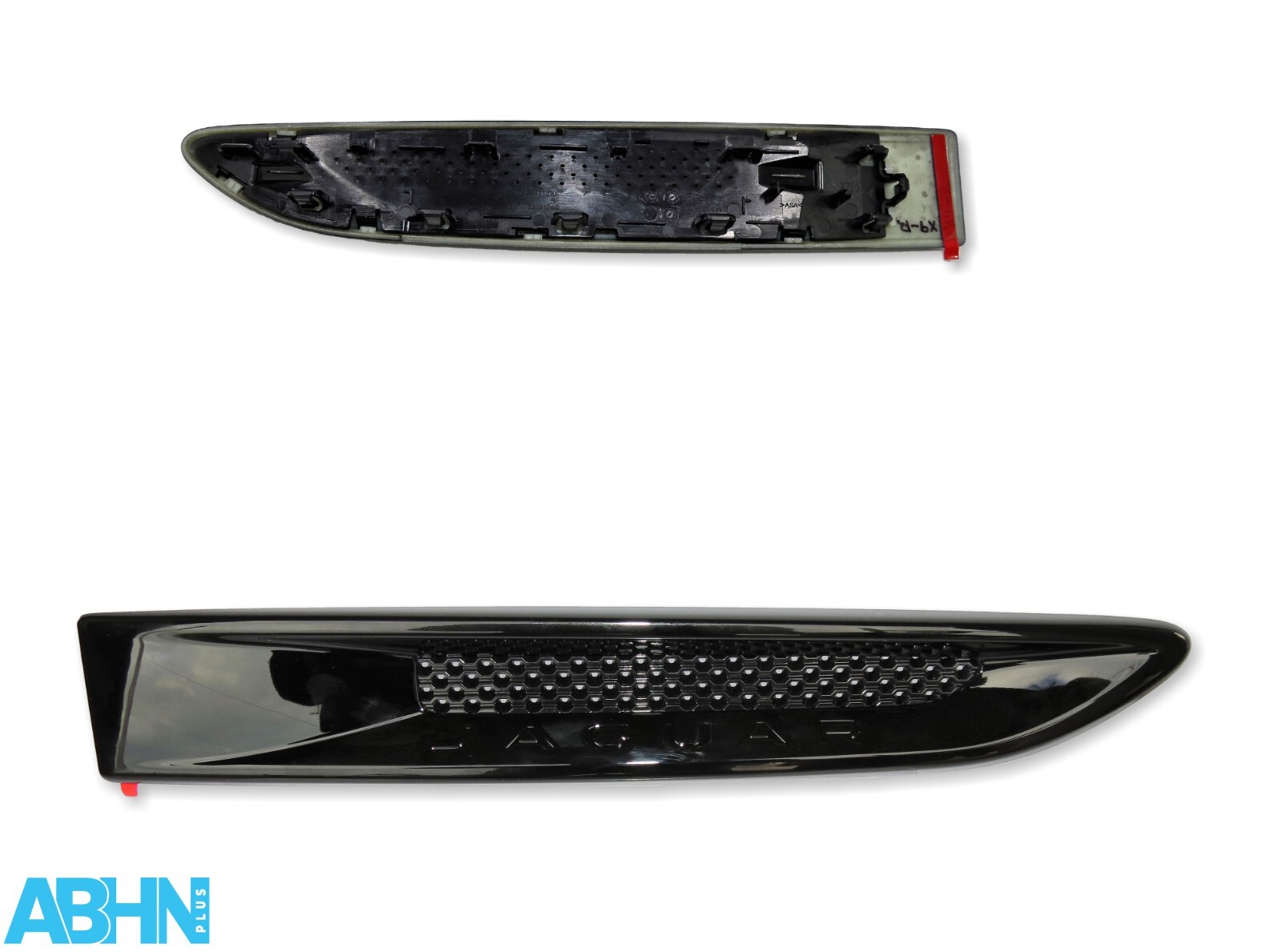 GX7M280B10BD Jaguar XF X260 Genuine Right Side Wing Fender Vent Grill Trim Black