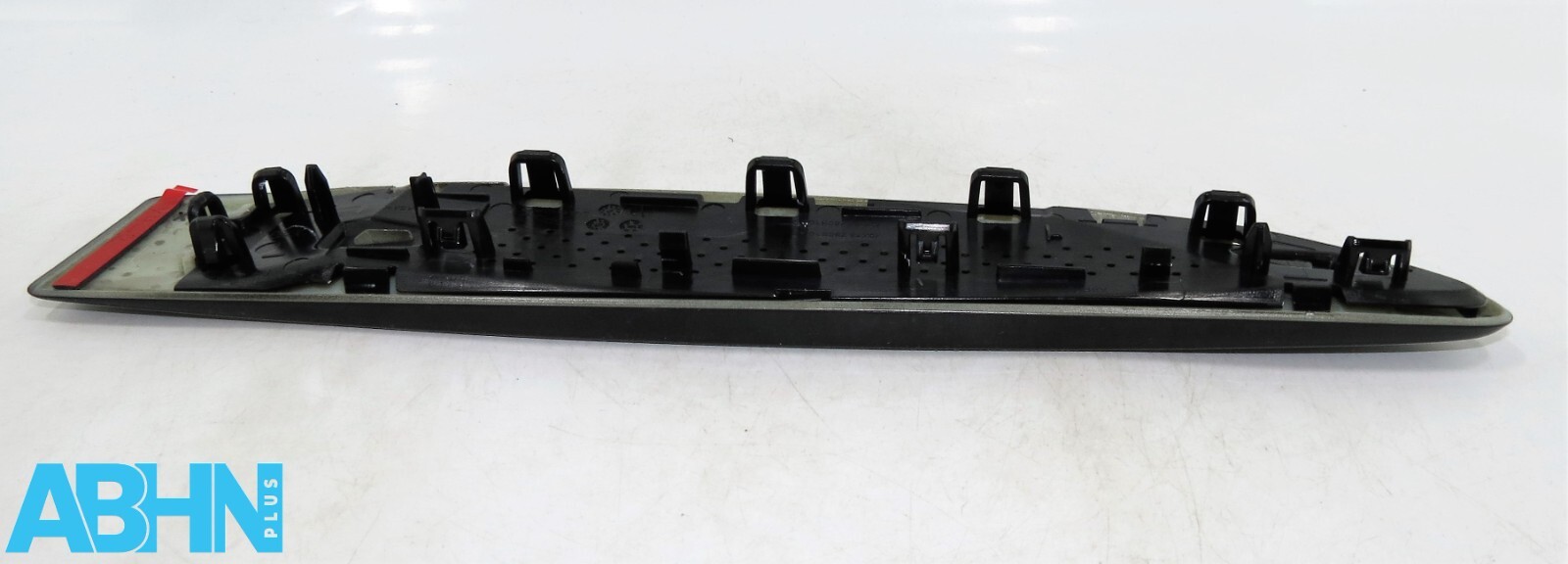 GX7M280B10BD Jaguar XF X260 Genuine Right Side Wing Fender Vent Grill Trim Black - Image 9