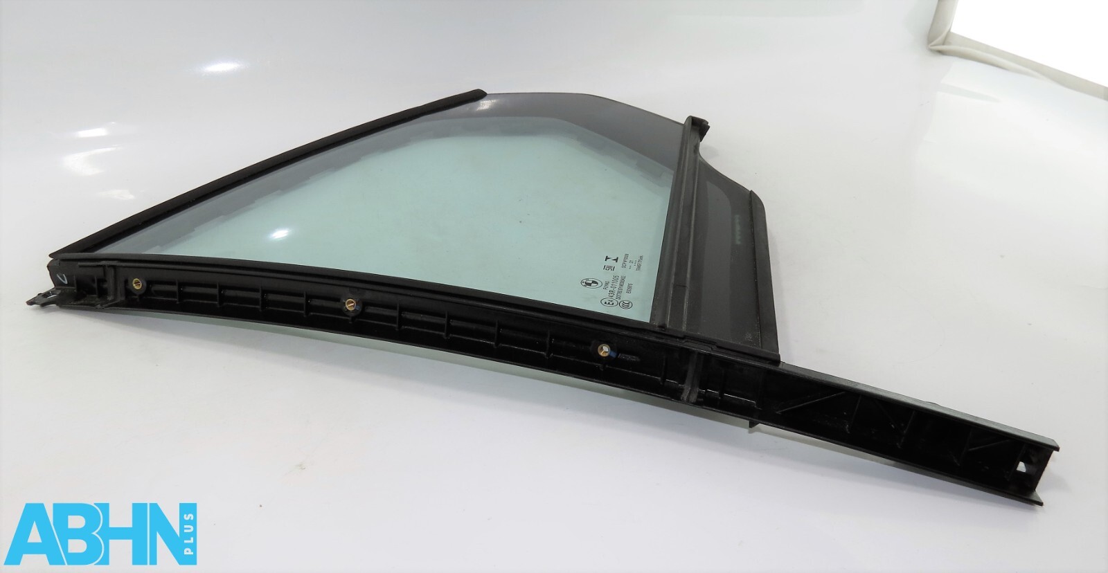 7956343 BMW 3 Series G20 Genuine Rear Left Passenger Side Door Quarter Glass - Image 4