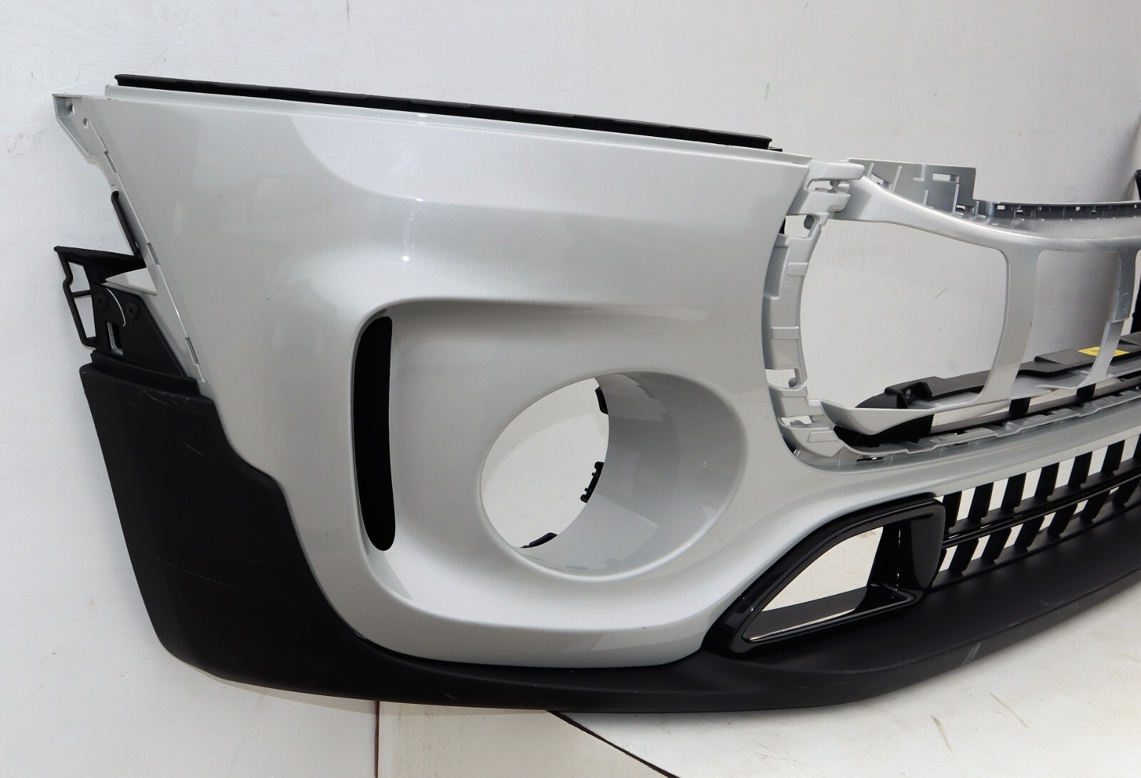 Mini Clubman F54 Sport Genuine Front Bumper 2 PDC Fog Light White Silver * - Image 4