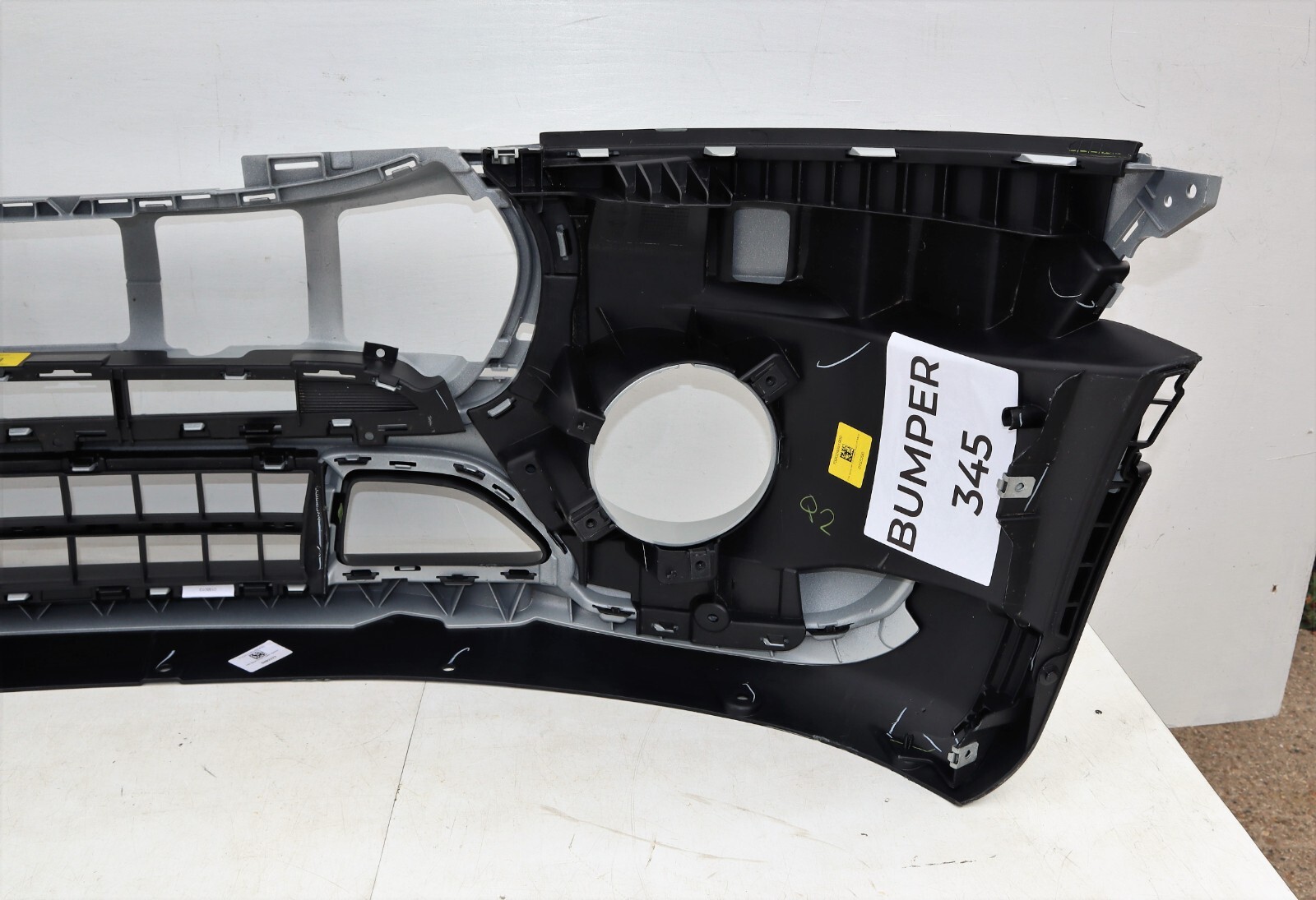 Mini Clubman F54 Sport Genuine Front Bumper 2 PDC Fog Light White Silver * - Image 11