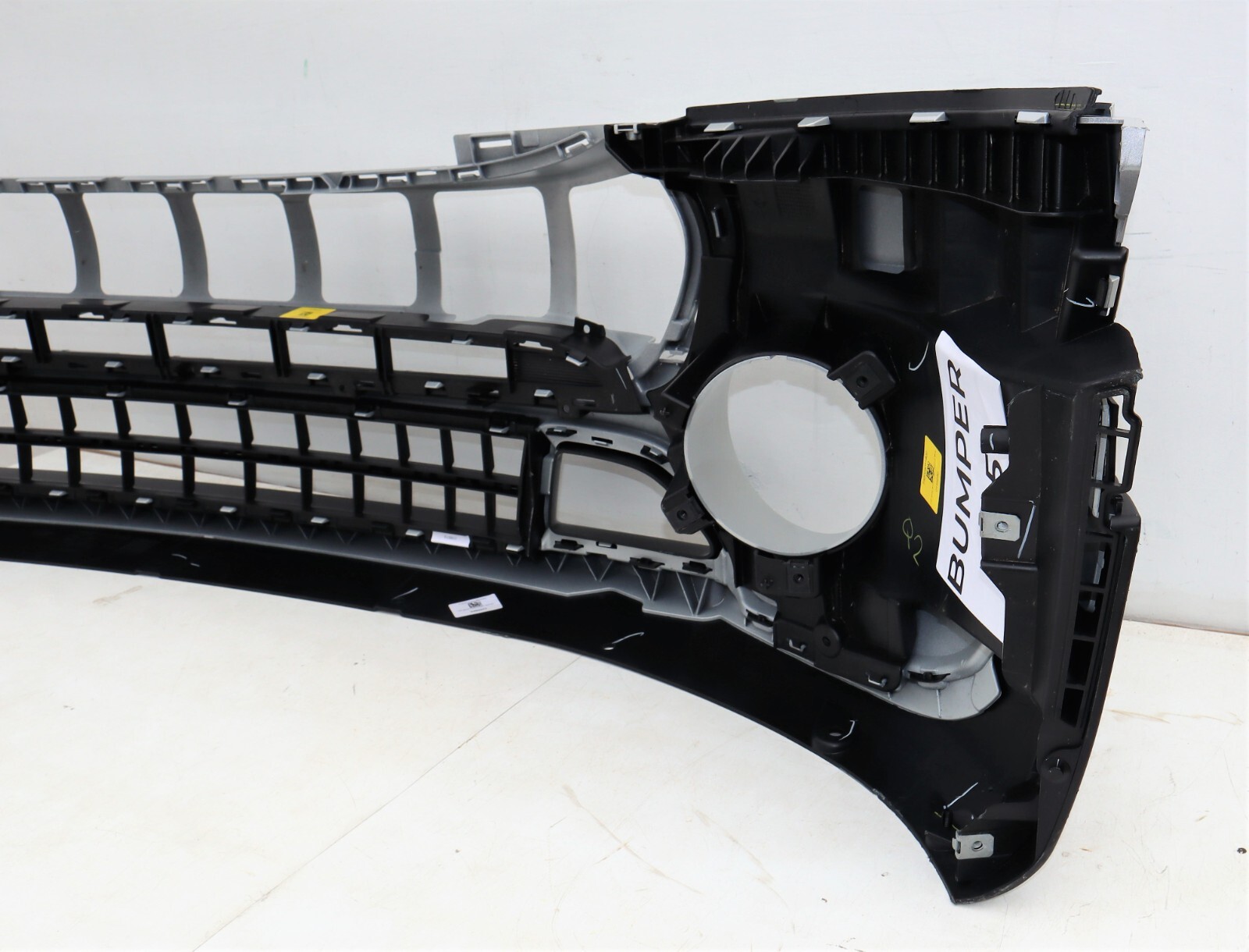 Mini Clubman F54 Sport Genuine Front Bumper 2 PDC Fog Light White Silver * - Image 12