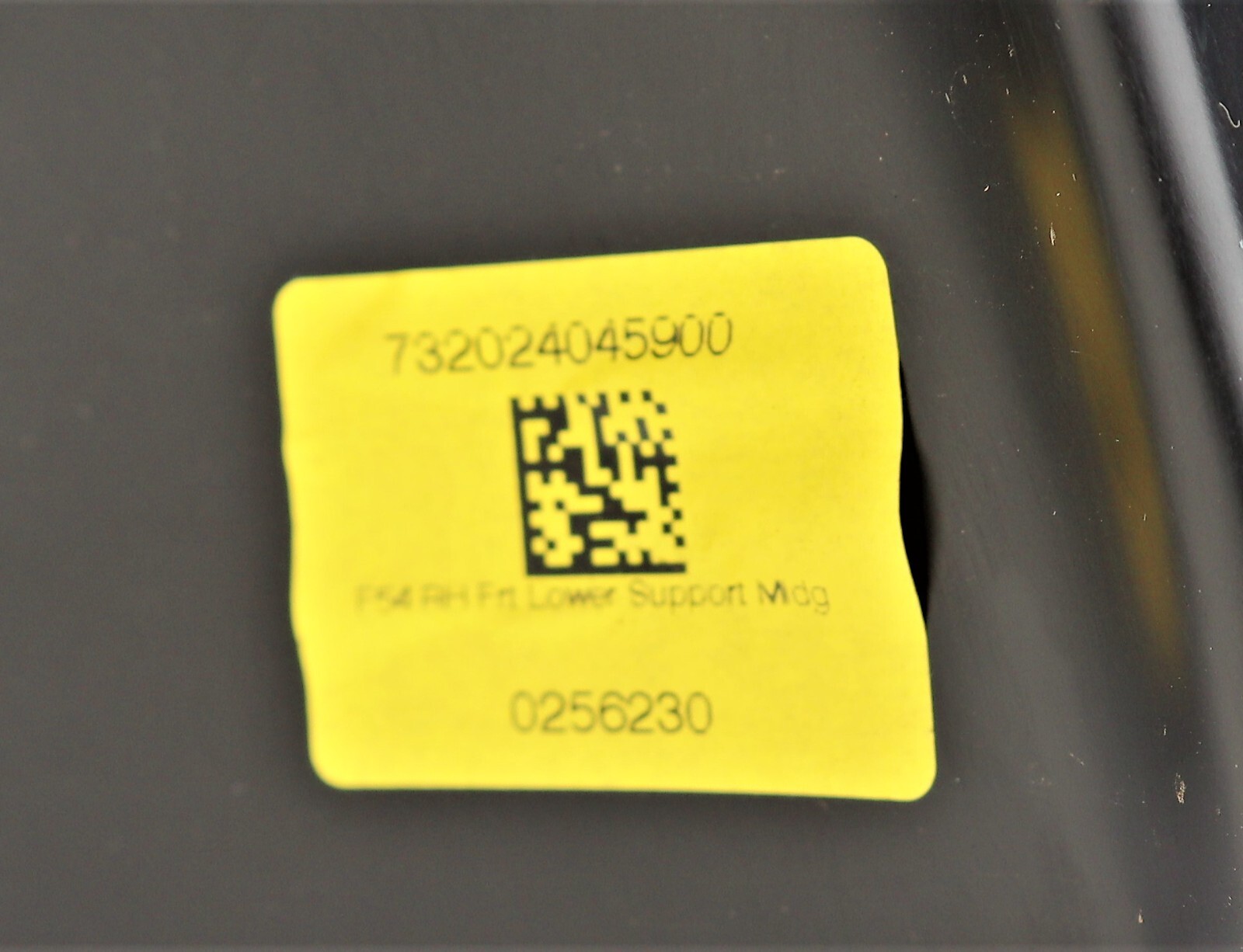 Mini Clubman F54 Mini One Genuine Front Bumper No PDC 2 Fog Light Chili Red - Image 12