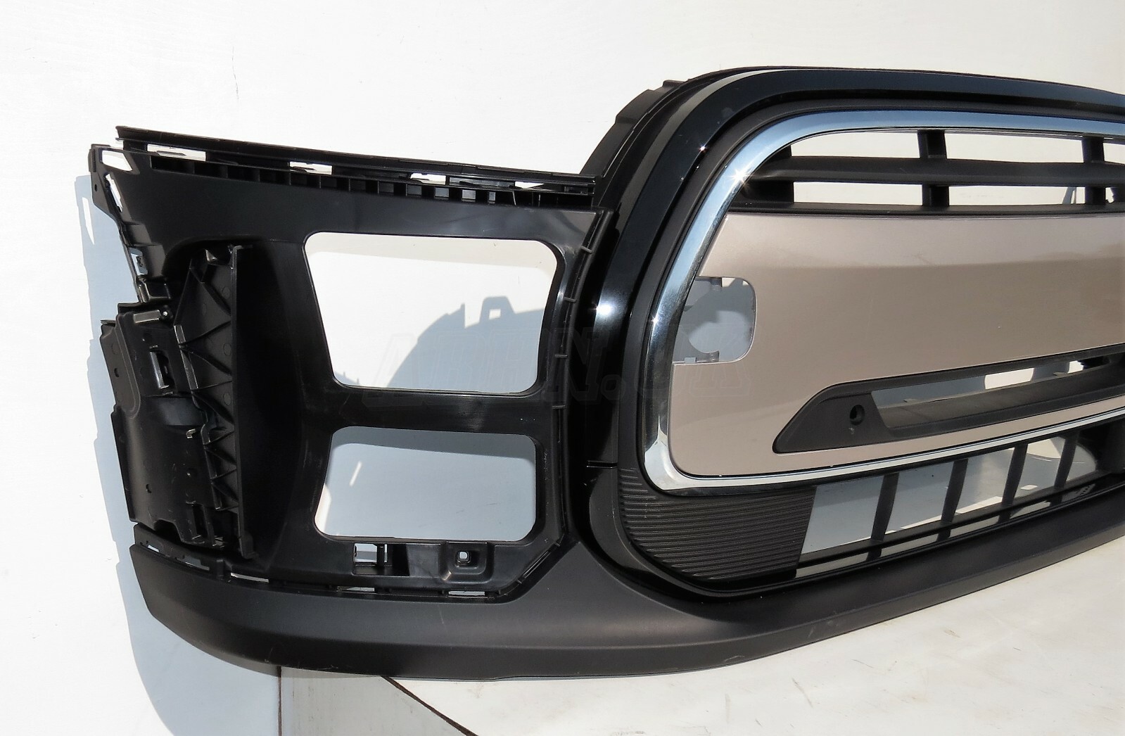 Mini One Cooper Classic F56 LCI2 Front Bumper Bare Rooftop Grey 4 PCD Hole Chrme - Image 4