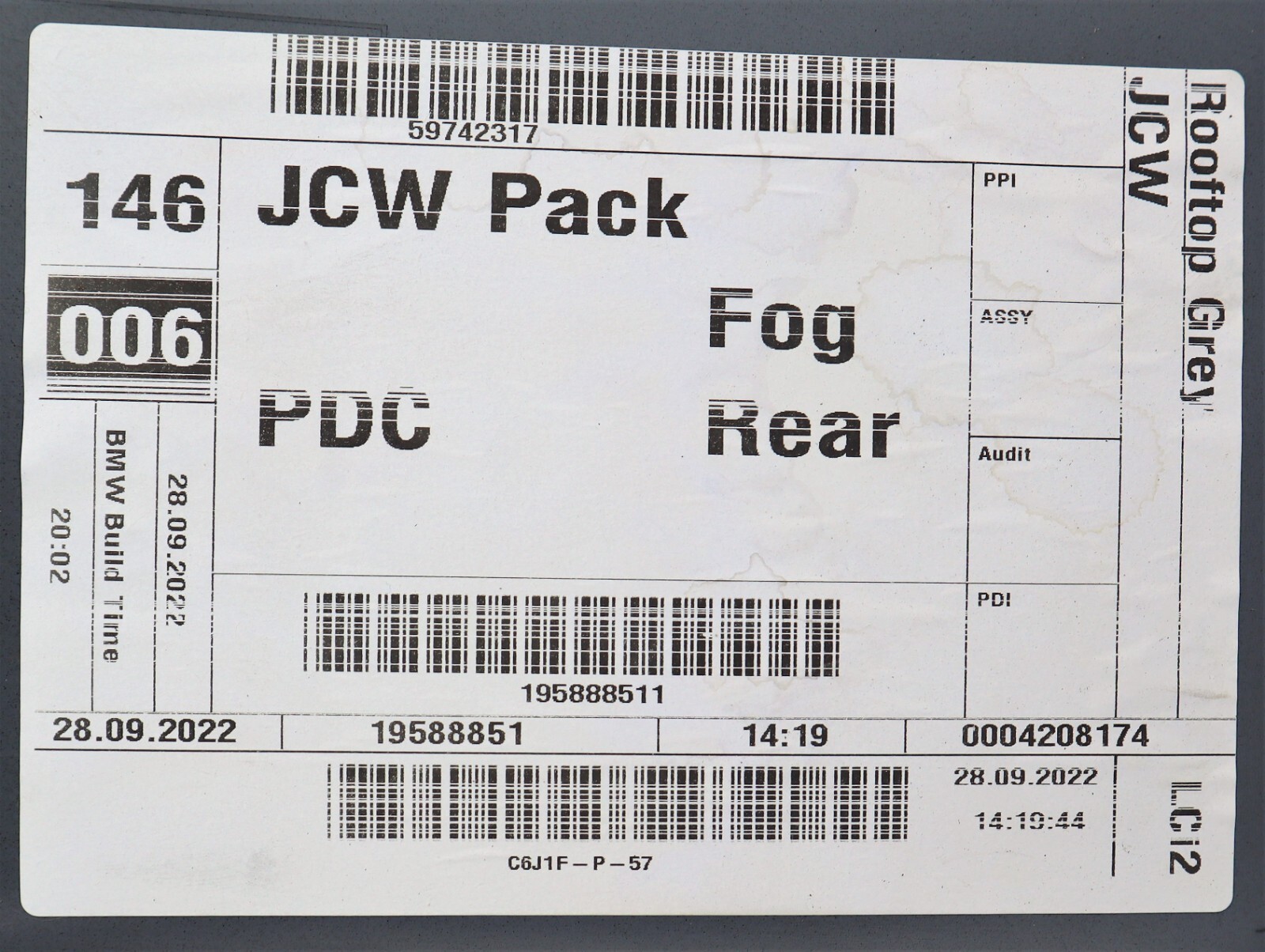 Mini Cooper JCW F56 LCi2 Rear Complete Bumper Rooftop Grey 4 PDC Hole Tow Fog - Image 12