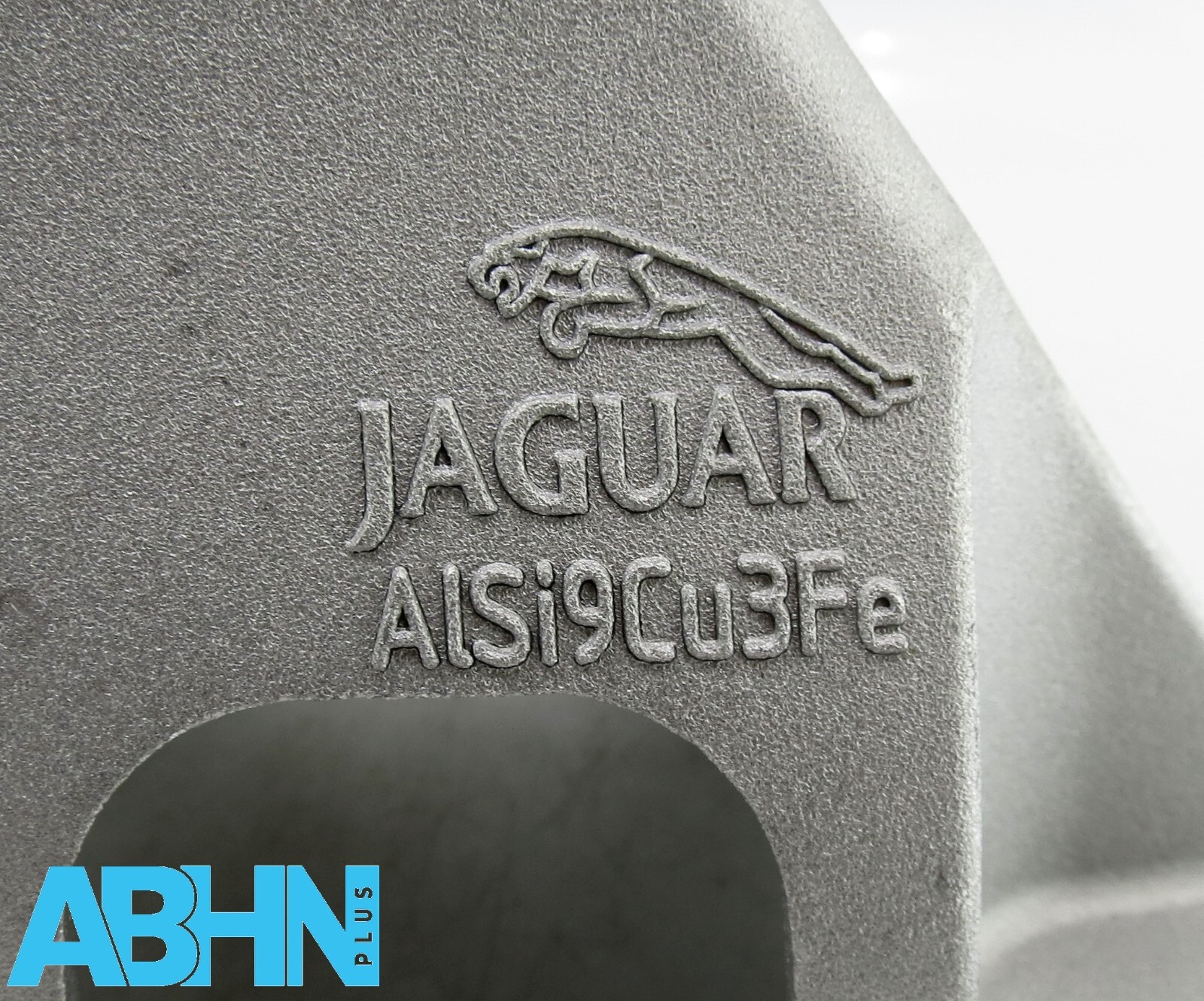 GX73-6061-FC Jaguar XE 15-24 Genuine New GHJXB LH Left Side Engine Mount Bracket - Image 10