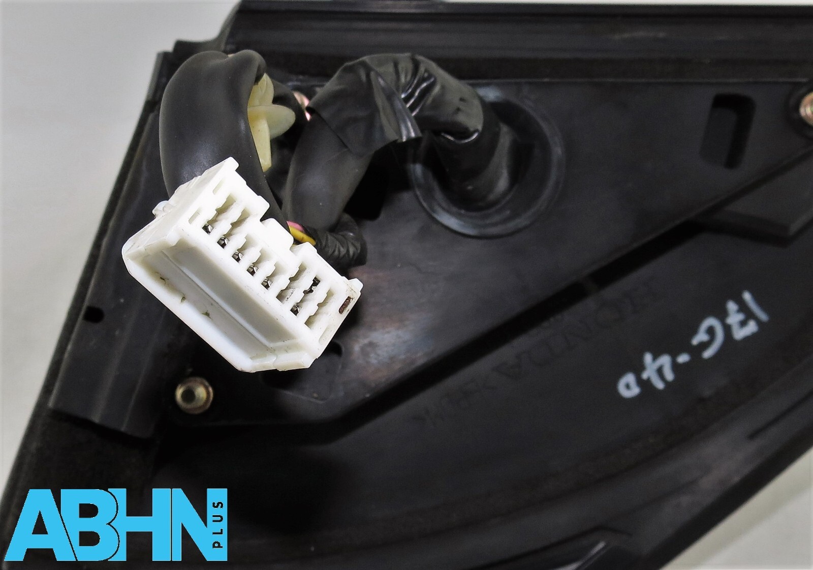 Honda Civic MK7 (03-06) 5-Door Left Side Electric Door Mirror Silver + Indicator - Image 10