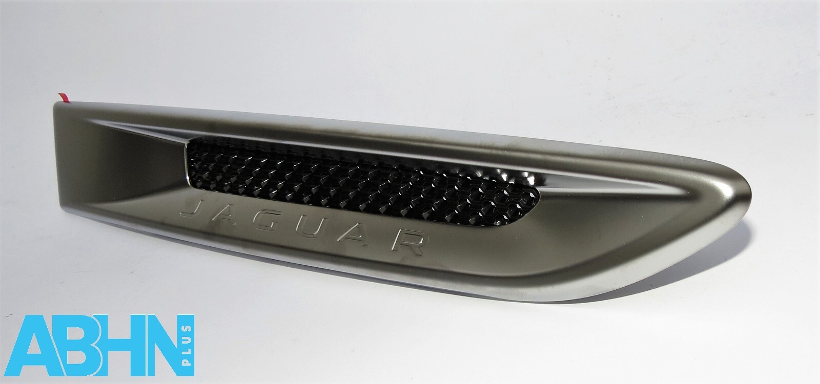 GX73-280B10-BE Jaguar F-Pace Genuine Right Side Wing Fender Grill Noble Chrome - Image 6