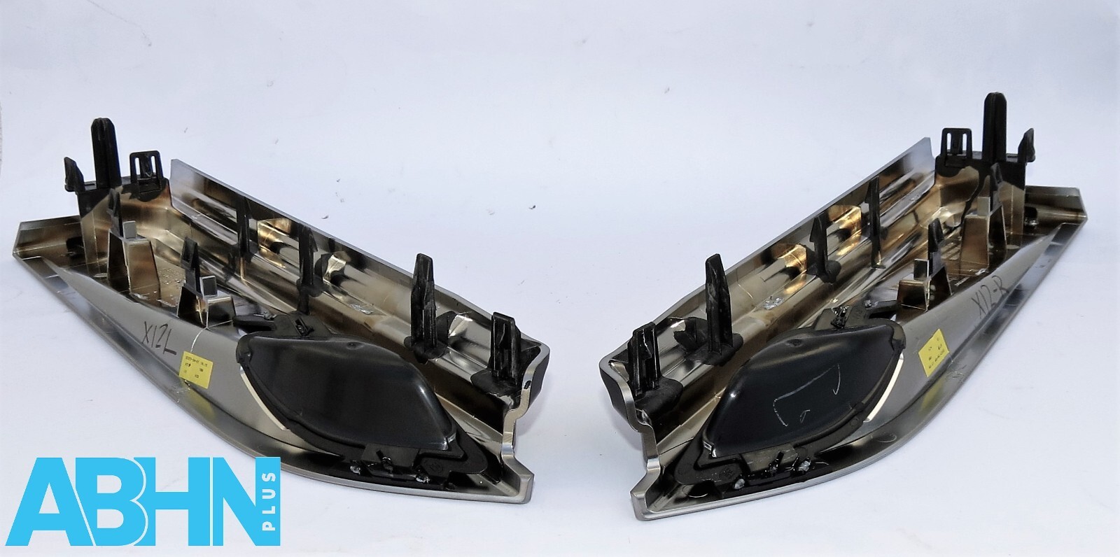 Jaguar F-Type X152 Genuine Pair Left + Right Side Wing Fender Vent Grill Chrome - Image 4