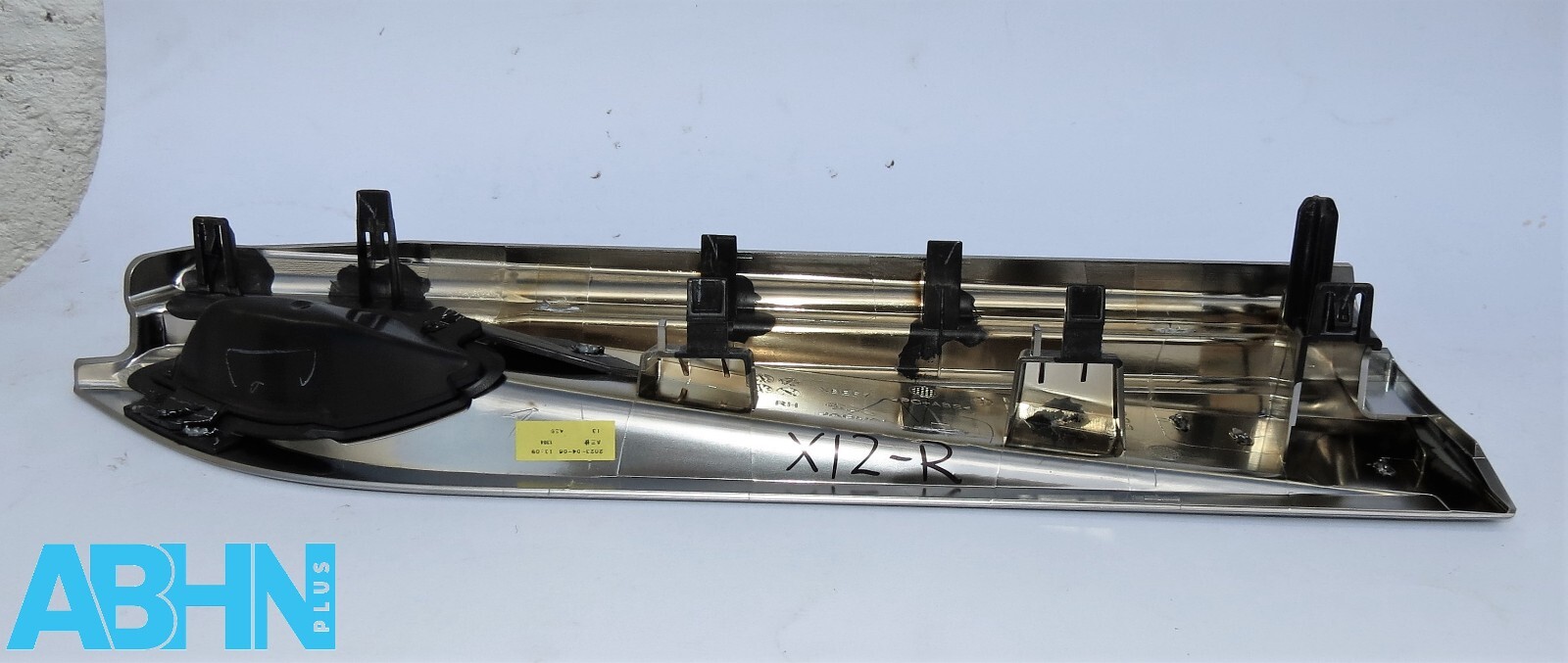 Jaguar F-Type X152 Genuine Pair Left + Right Side Wing Fender Vent Grill Chrome - Image 13