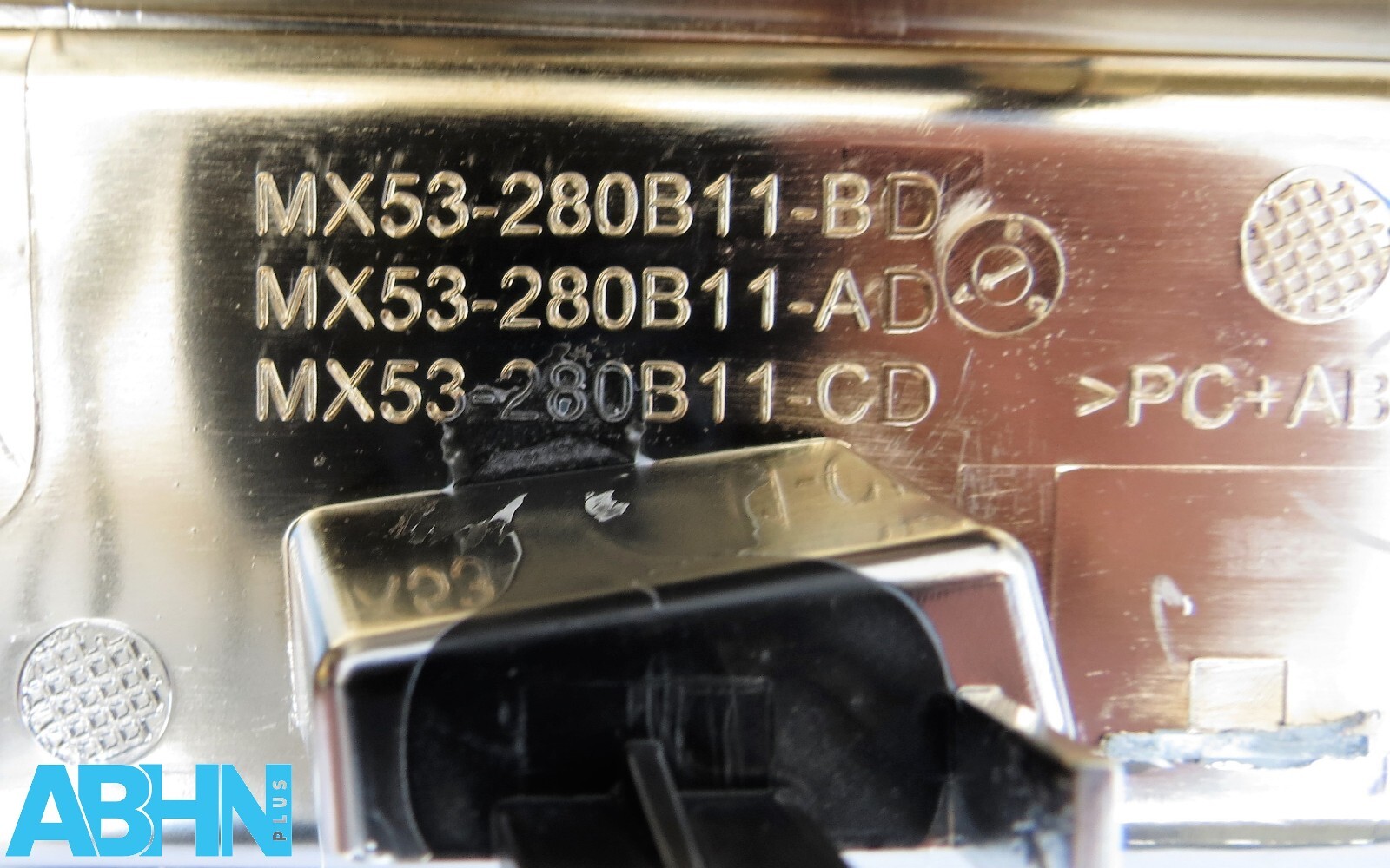 Jaguar F-Type X152 Genuine Pair Left + Right Side Wing Fender Vent Grill Chrome - Image 20