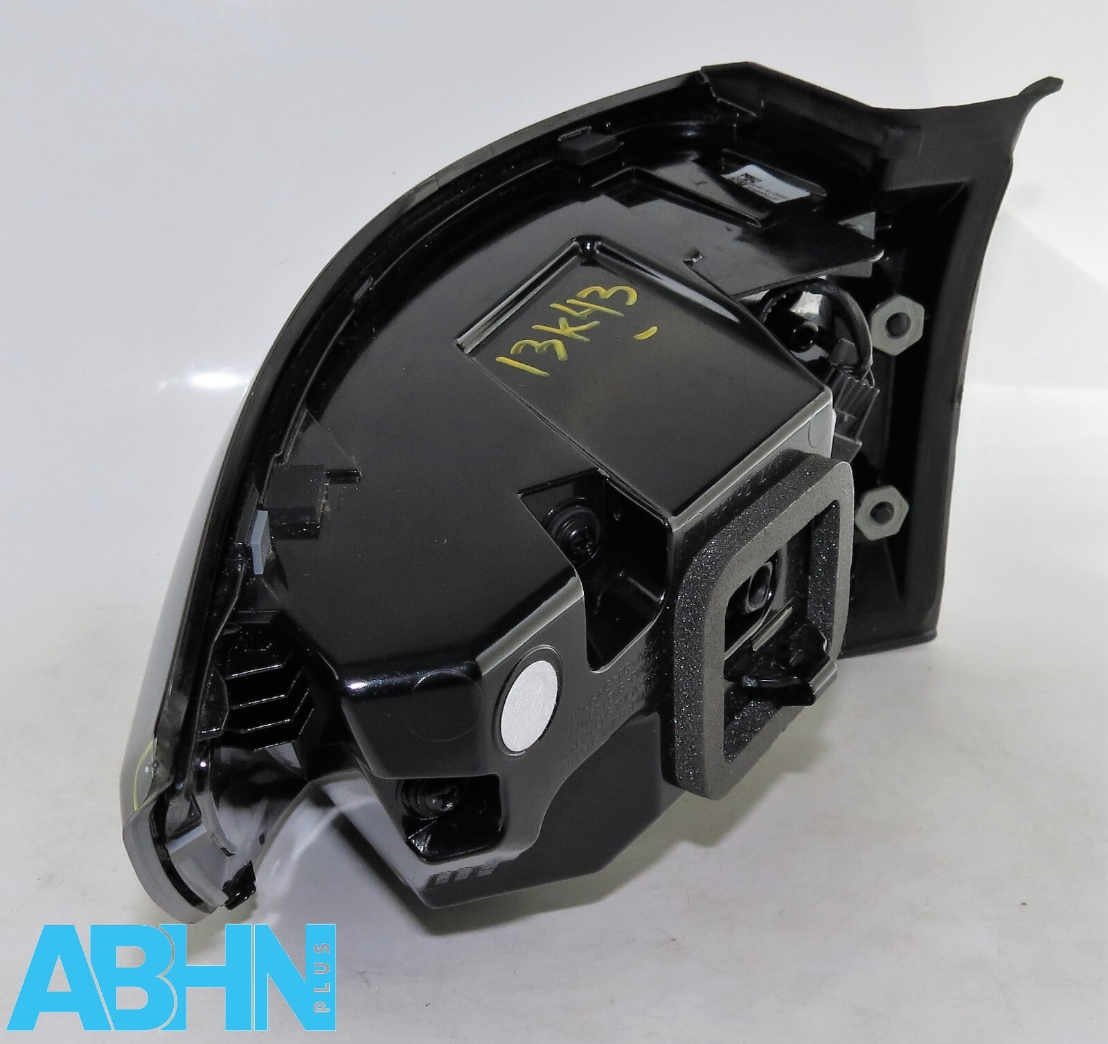 LK7213404BE Discovery Sport L550 2019-24 Genuine Right LED Outer Tail Light Lamp - Image 5