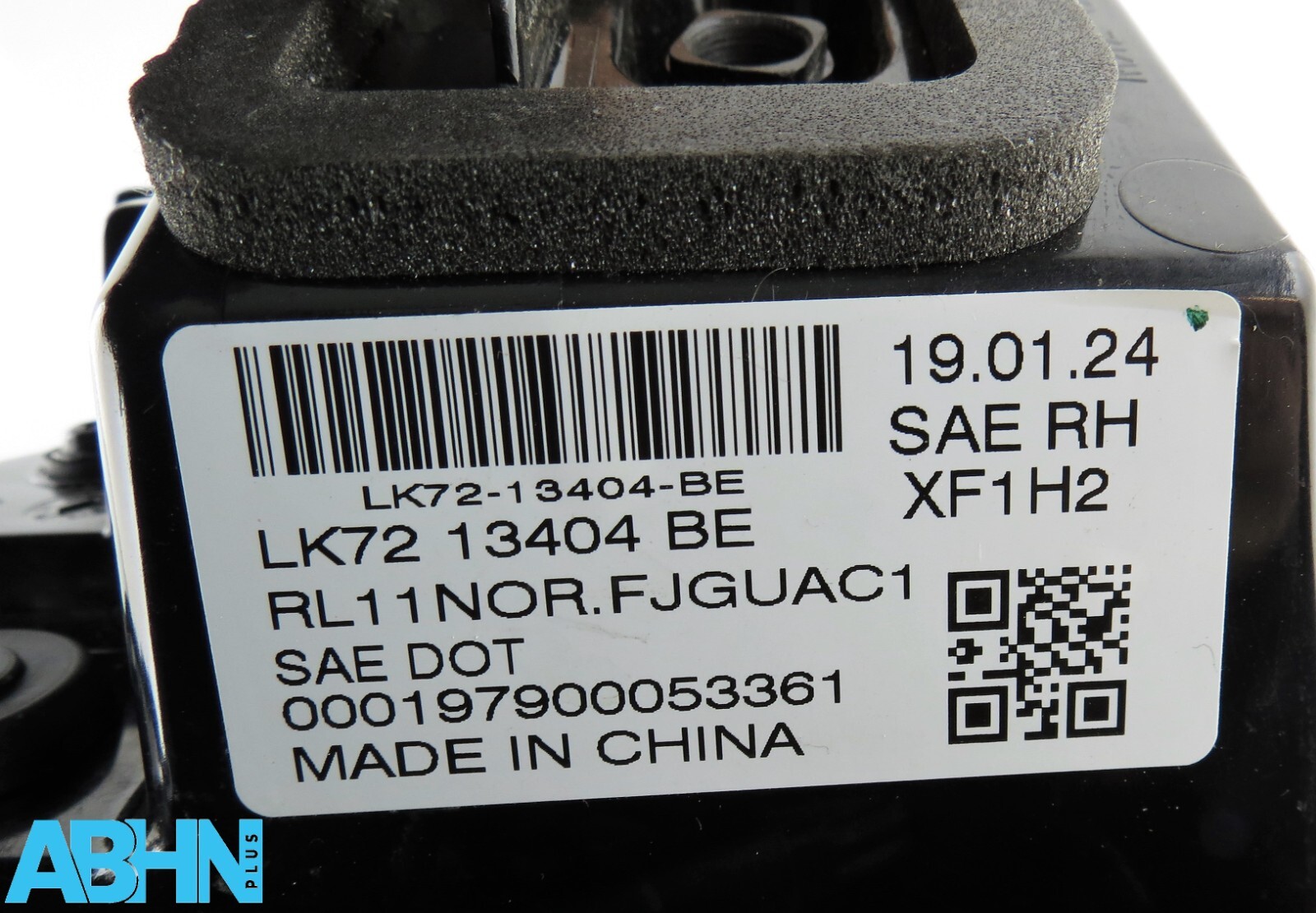 LK7213404BE Discovery Sport L550 2019-24 Genuine Right LED Outer Tail Light Lamp - Image 11