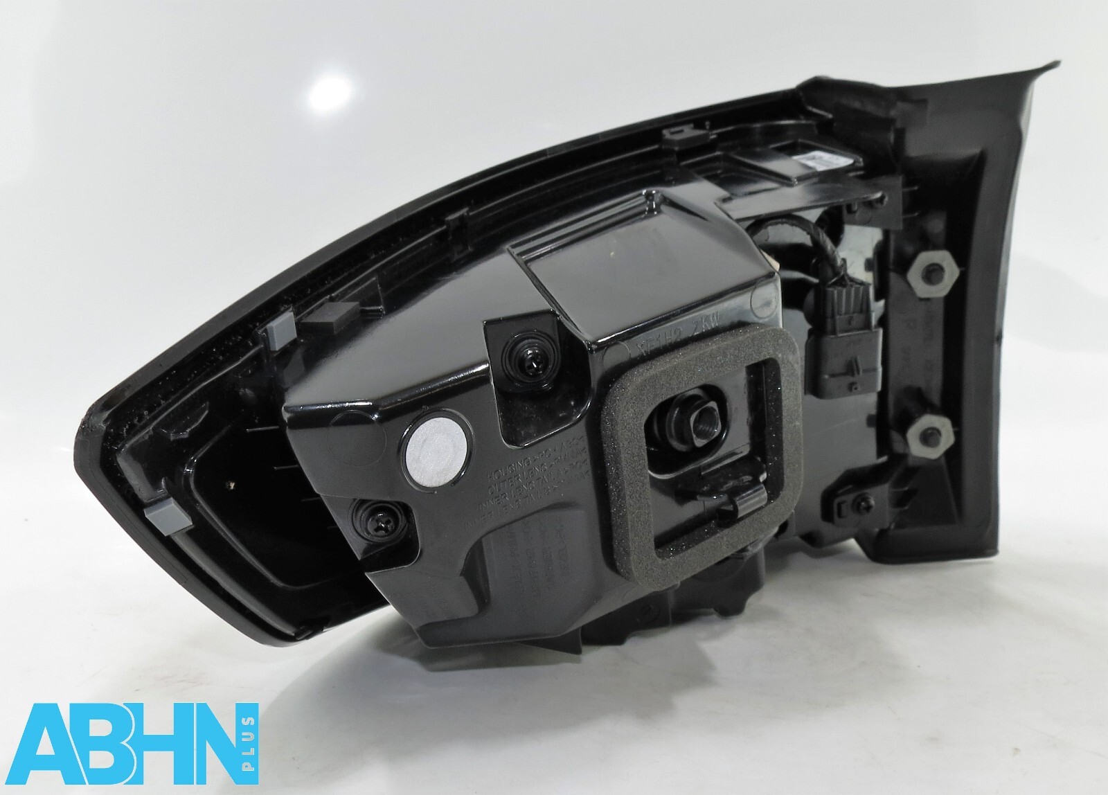 LK7213404BE Discovery Sport L550 (19-24) Genuine Right LED Outer Tail Light Lamp - Image 5