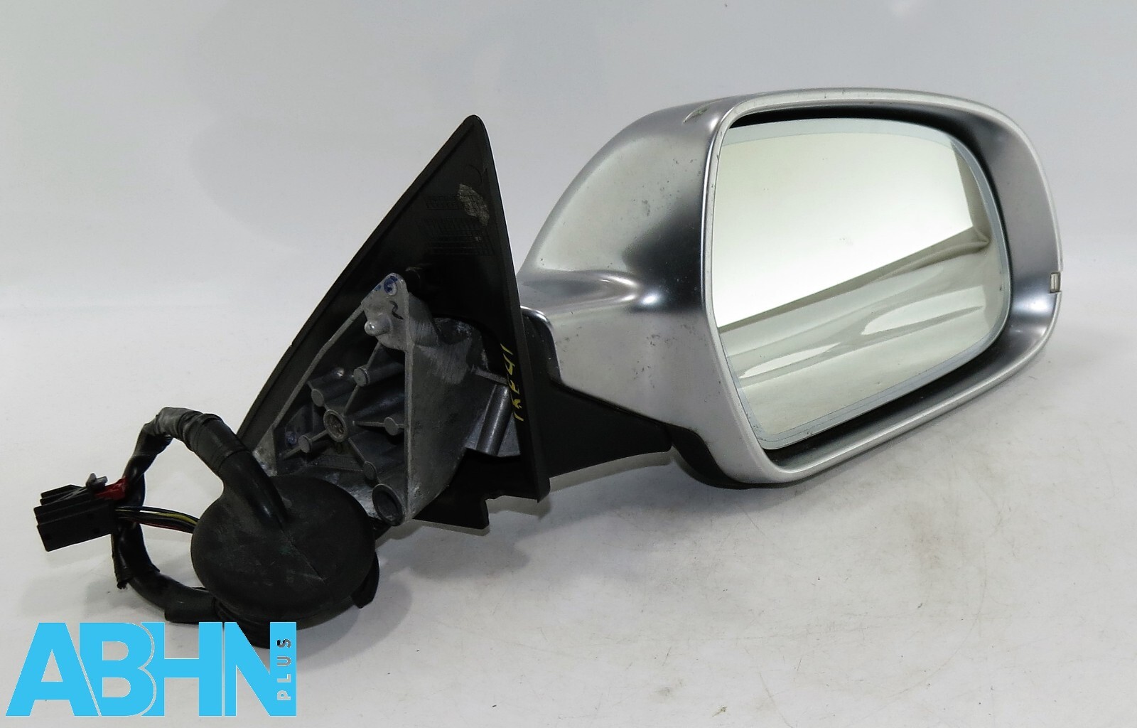Audi A4 B8 (2008-15) Right Side RHD Electric Door Wing Mirror Manual Fold Chrome - Image 2