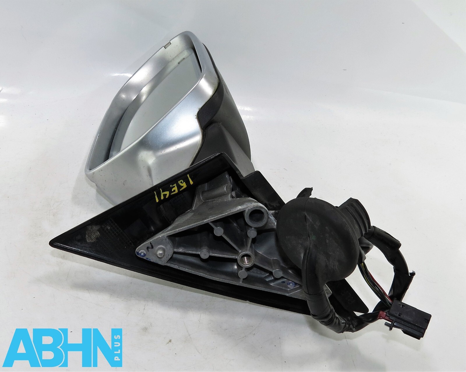 Audi A4 B8 (2008-15) Right Side RHD Electric Door Wing Mirror Manual Fold Chrome - Image 6