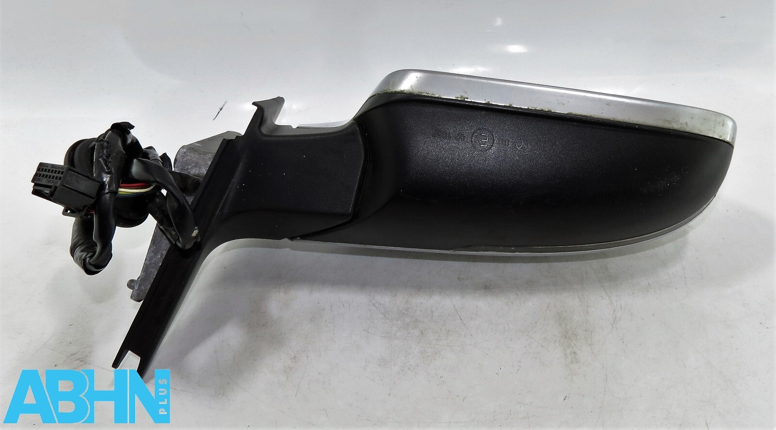 Audi A4 B8 (2008-15) Right Side RHD Electric Door Wing Mirror Manual Fold Chrome - Image 7