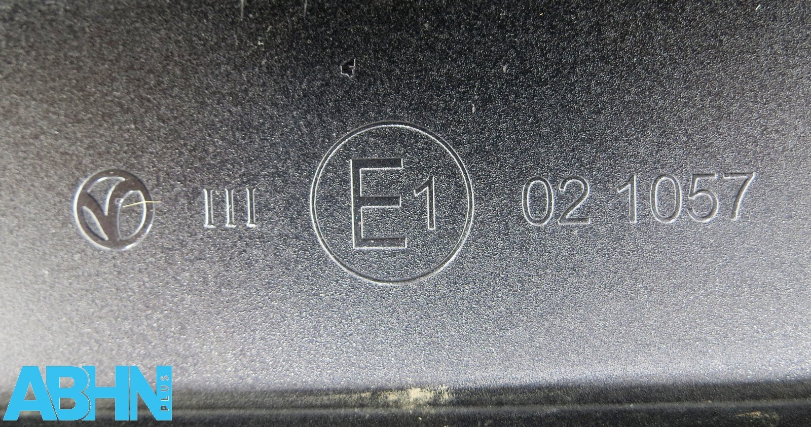 Audi A4 B8 (2008-15) Right Side RHD Electric Door Wing Mirror Manual Fold Chrome - Image 9