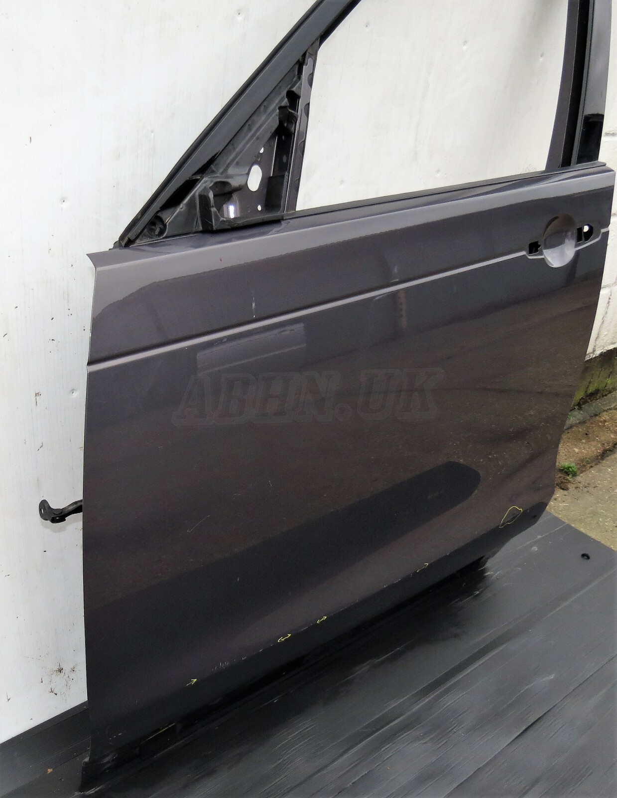 Land Rover Discovery 5/ V Genuine Left LH Side Bare Door Panel Dark Grey Met - Image 2