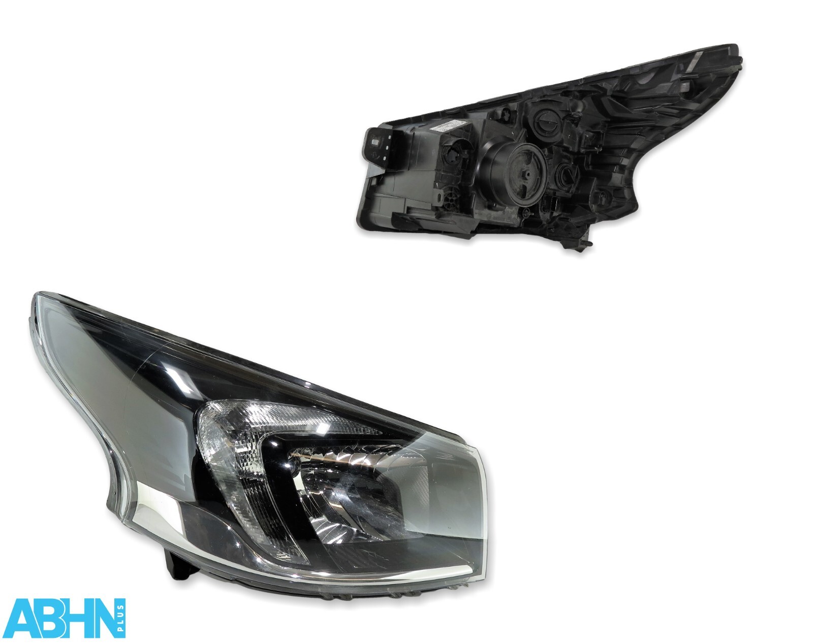 93867955 Vauxhall Vivaro B X82 2014-19 Genuine Right Side Headlight Lamp Unit