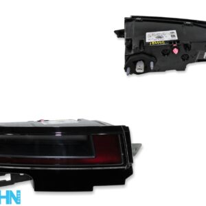 R8D213A421AD Range Rover Evoque L551 24 Genuine Rear Left Tailgate Light BA RW 6