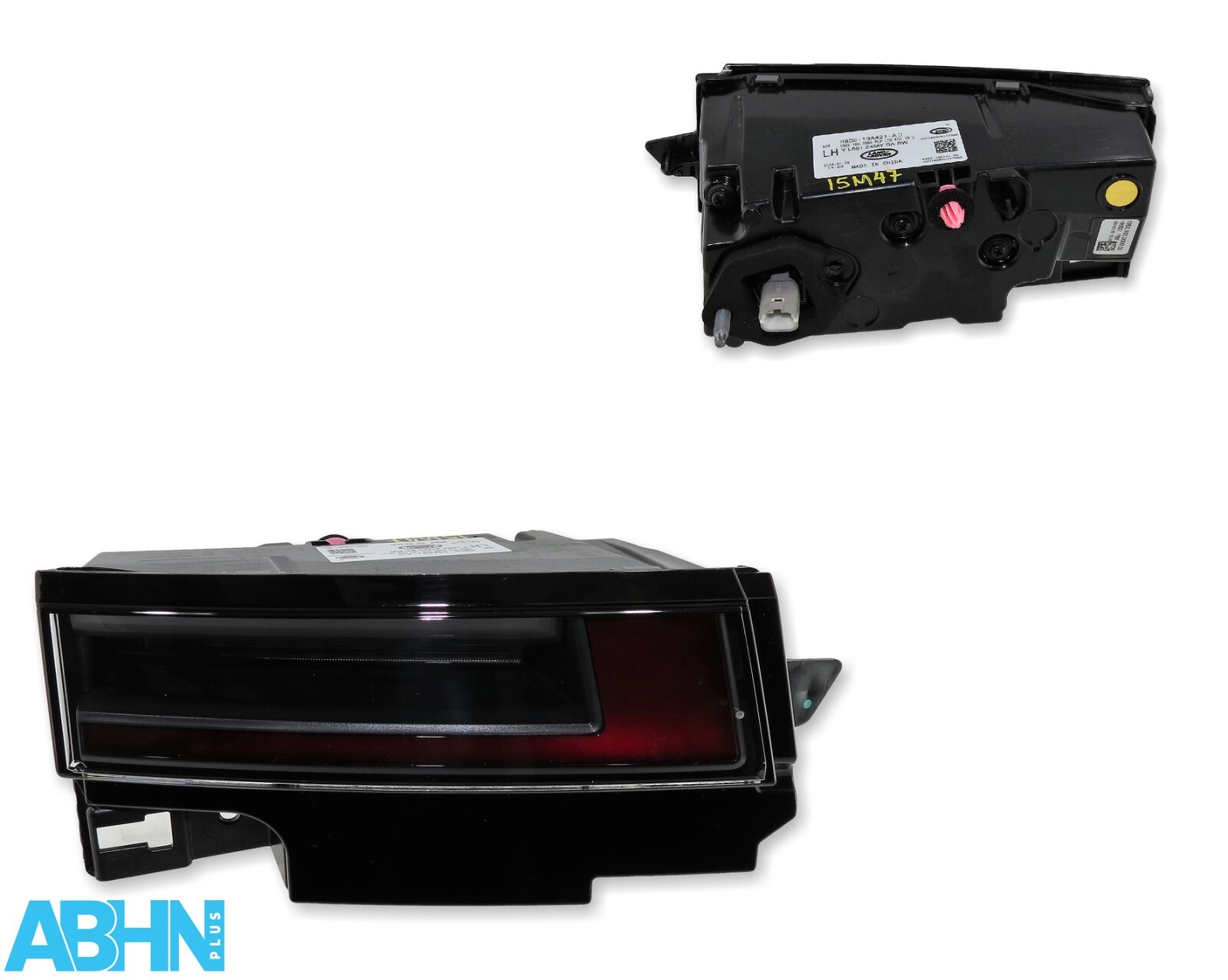 R8D213A421AD Range Rover Evoque L551 24 Genuine Rear Left Tailgate Light BA RW 8