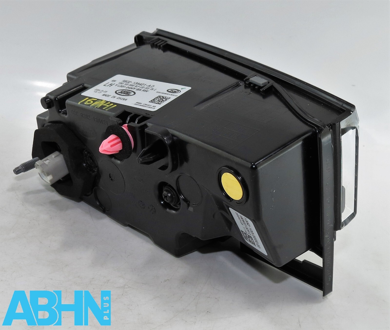 R8D213A421AD Range Rover Evoque L551 24 Genuine Rear Left Tailgate Light BA RW 1 - Image 7