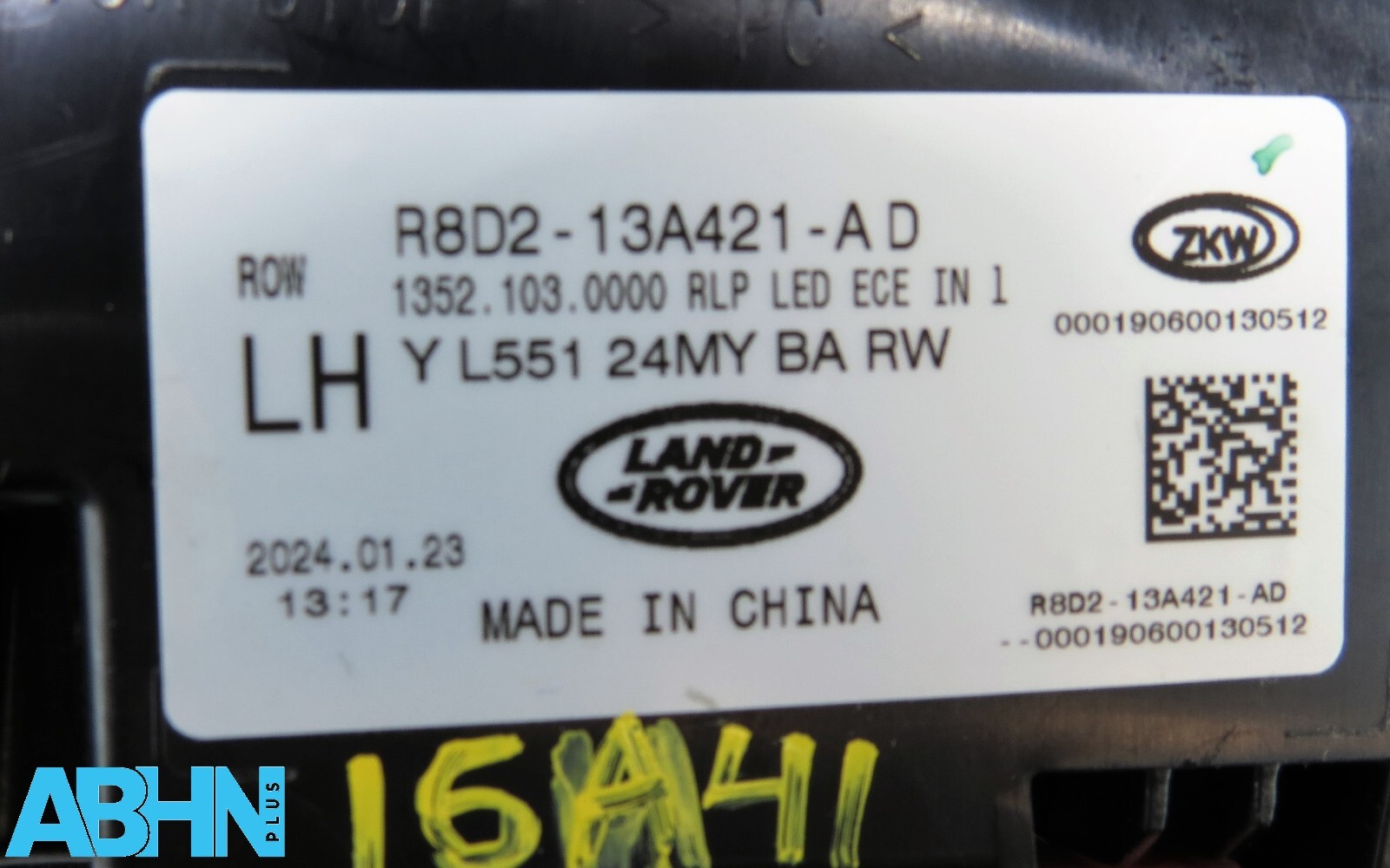 R8D213A421AD Range Rover Evoque L551 24 Genuine Rear Left Tailgate Light BA RW 1 - Image 9