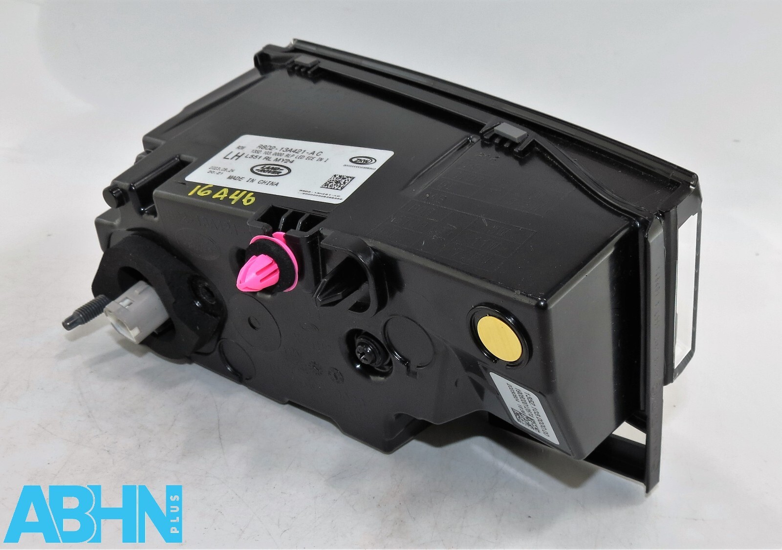 R8D213A421AC Range Rover Evoque L551 24 Genuine Rear Left Tailgate Light BA RW 6 - Image 7