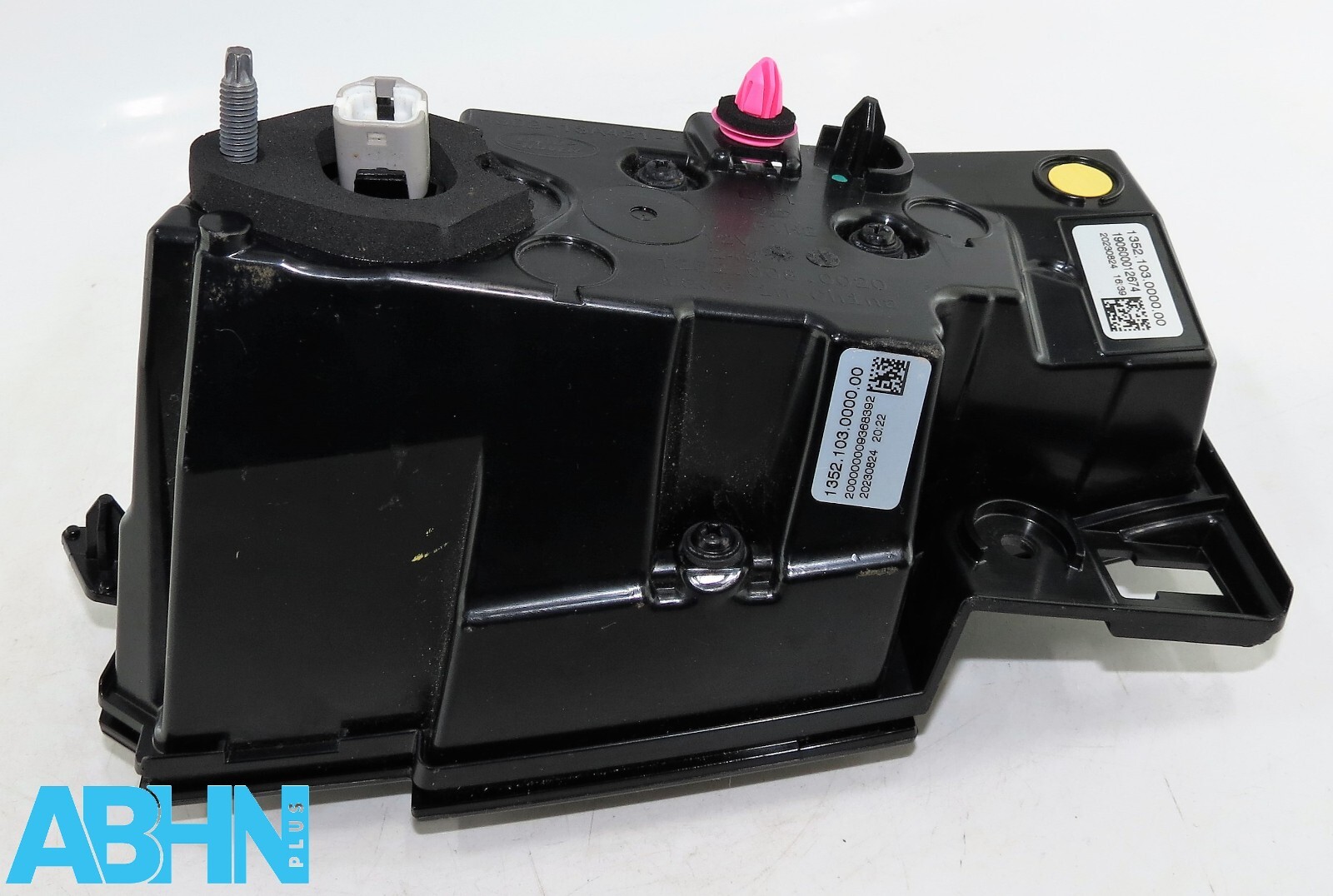 R8D213A421AC Range Rover Evoque L551 24 Genuine Rear Left Tailgate Light BA RW 6 - Image 8