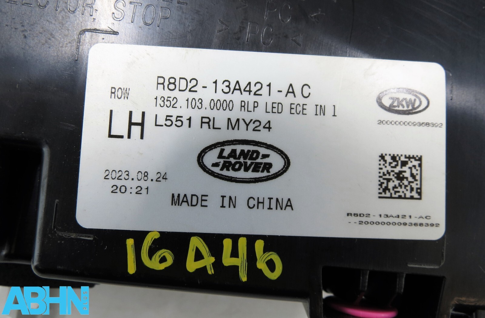 R8D213A421AC Range Rover Evoque L551 24 Genuine Rear Left Tailgate Light BA RW 6 - Image 9