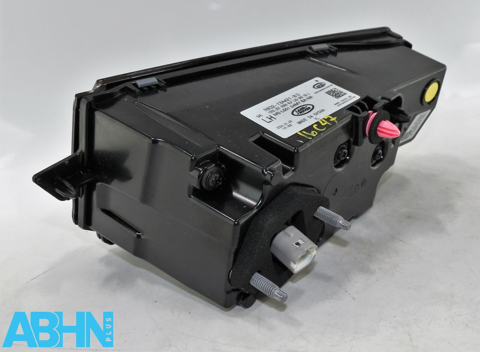 R8D213A421BD Range Rover Evoque L551 24 Genuine Rear Left Tailgate Light BA NA 7 - Image 5