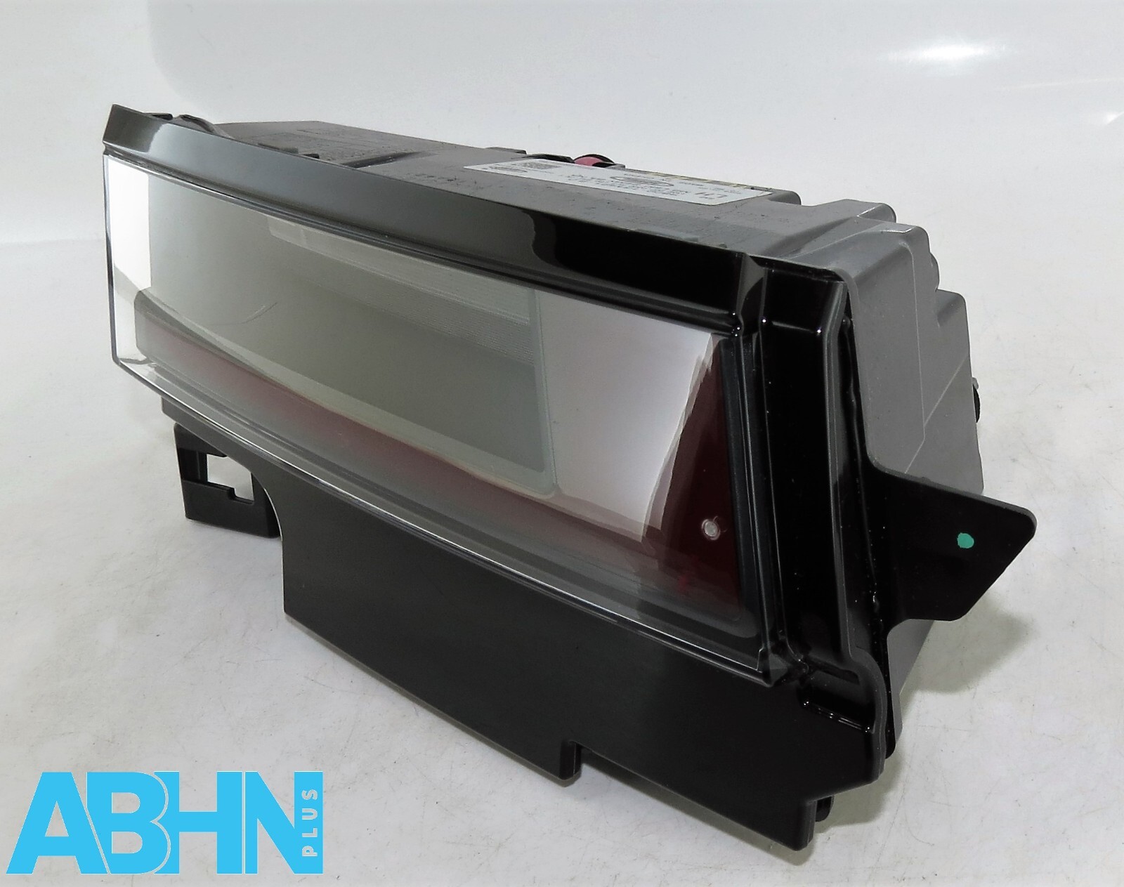 R8D213A421BD Range Rover Evoque L551 24 Genuine Rear Left Tailgate Light BA NA 7 - Image 6