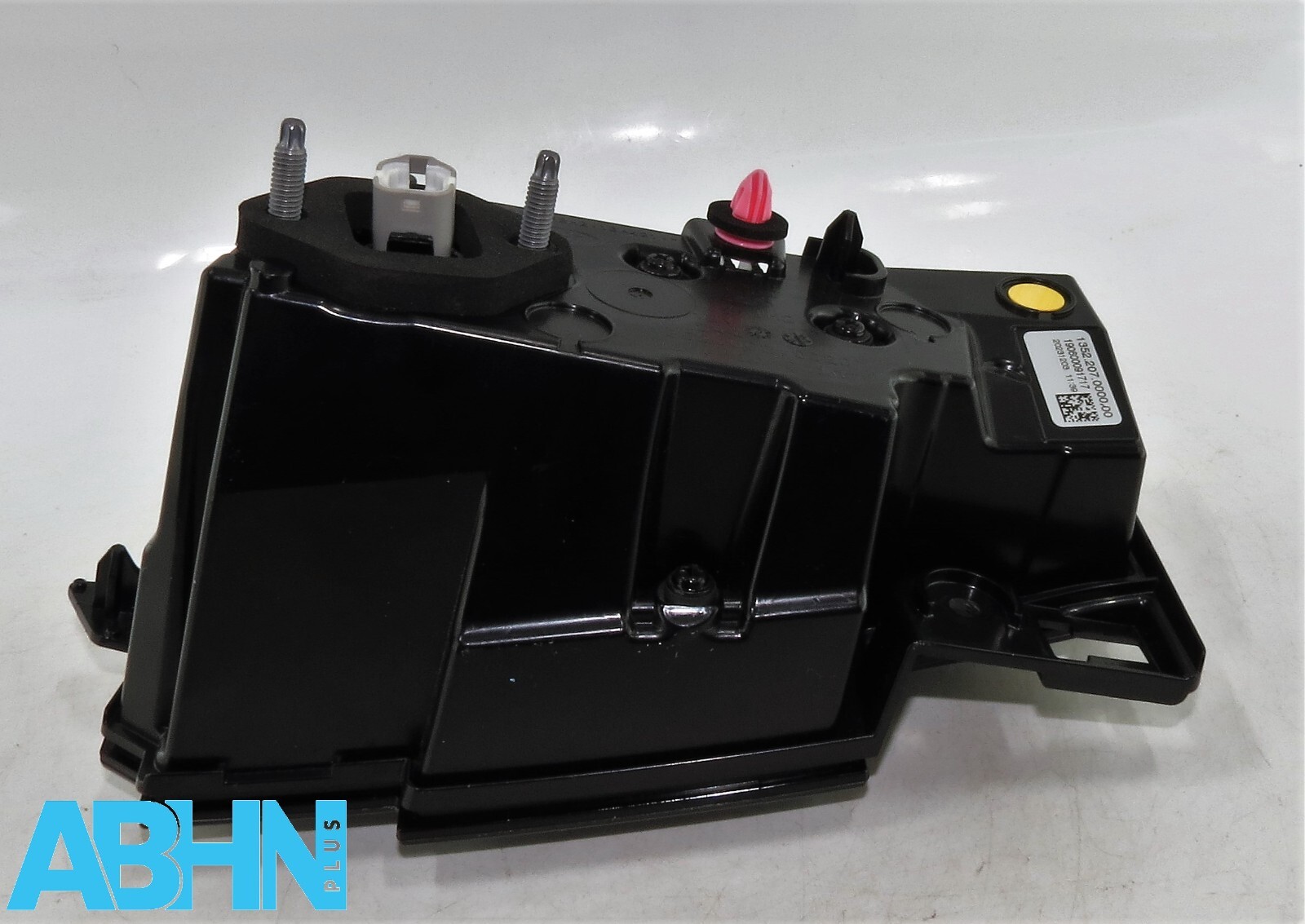 R8D213A421BD Range Rover Evoque L551 24 Genuine Rear Left Tailgate Light BA NA 8 - Image 9