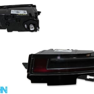 R8D2-13A420-AD Range Rover Evoque L551 Genuine Rear Right Tailgate Light BA RW 2